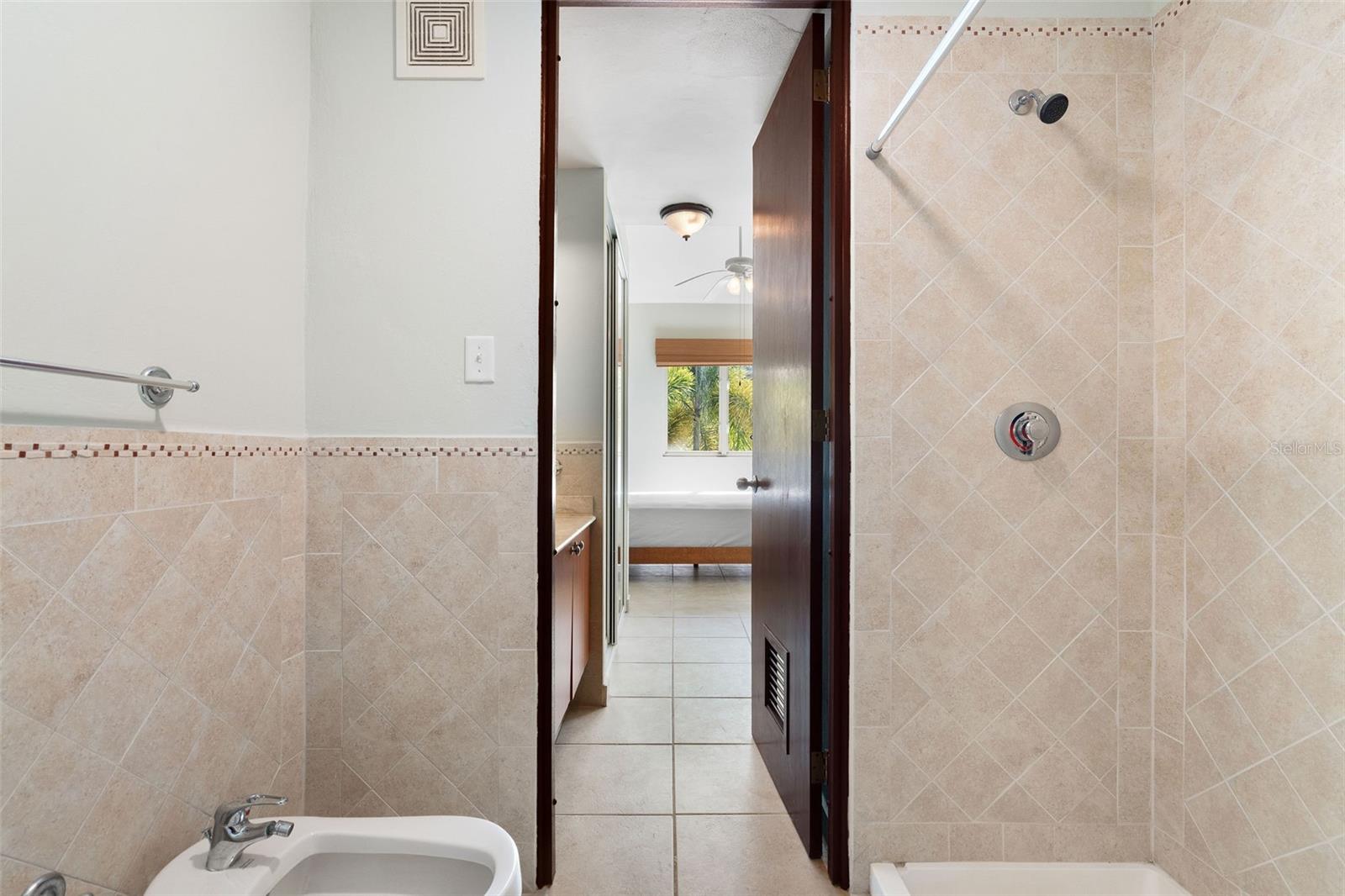 90 Candelero Drive #13 Property Photo 24