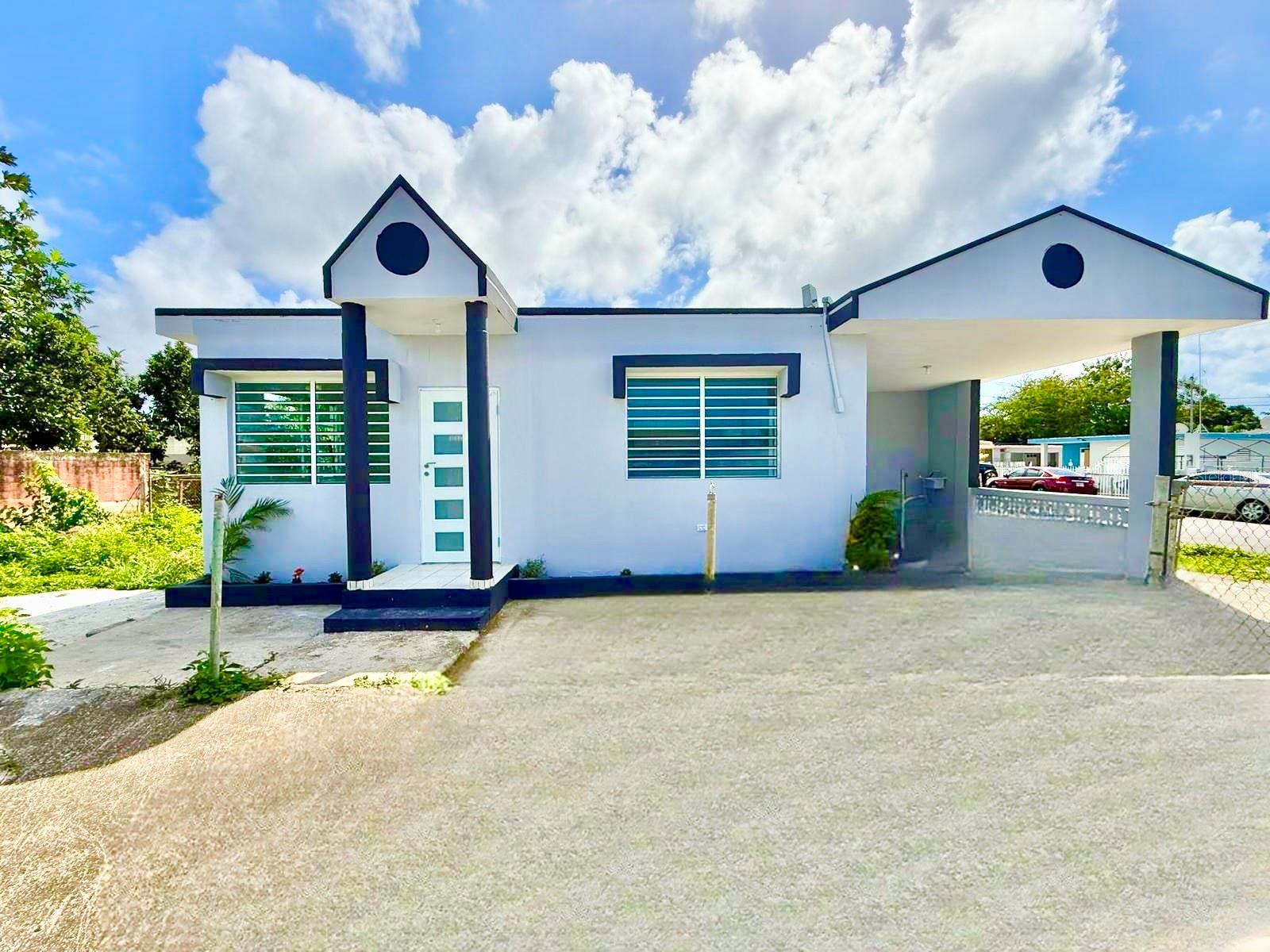 Calle Rafael Hernandez San Antonio Property Photo