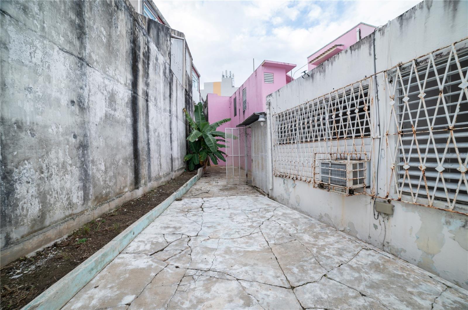 A10 Angel Ortiz Urb Paradise Property Photo 14