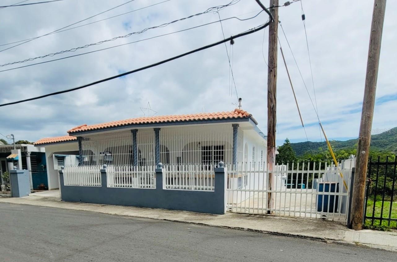 995 Calle 32 Caracoles Iii Property Photo
