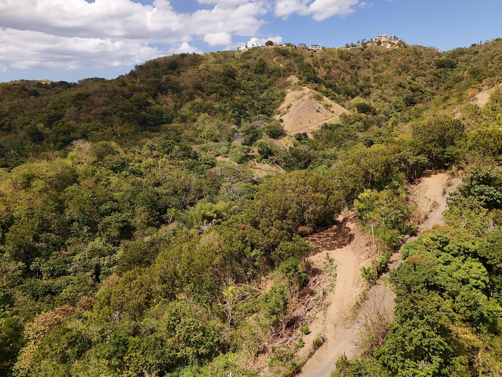 Ent La Ferrar Property Photo 4