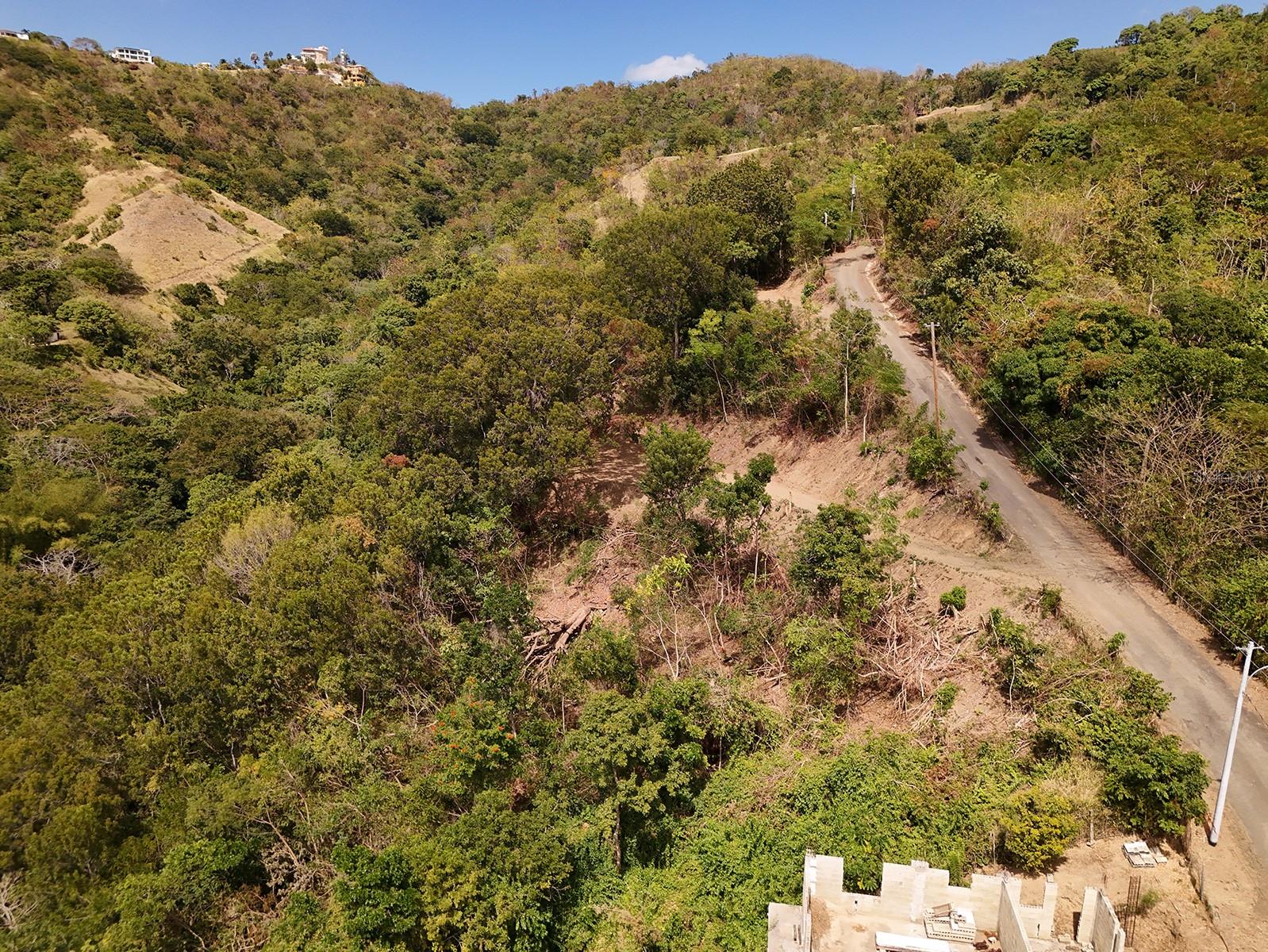 Ent La Ferrar Property Photo 6