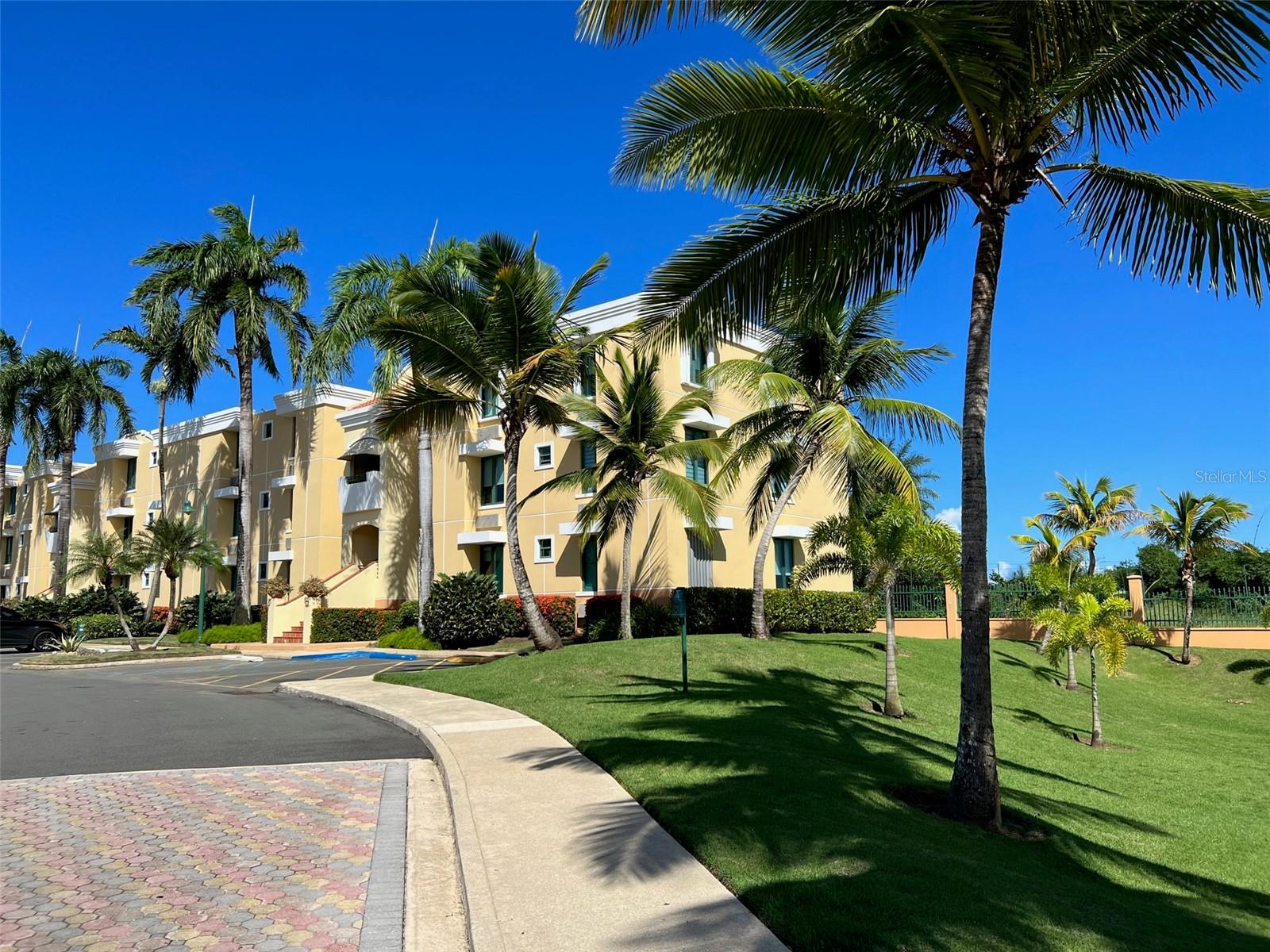 1 El Dorado Club 6690 #3002 Property Photo