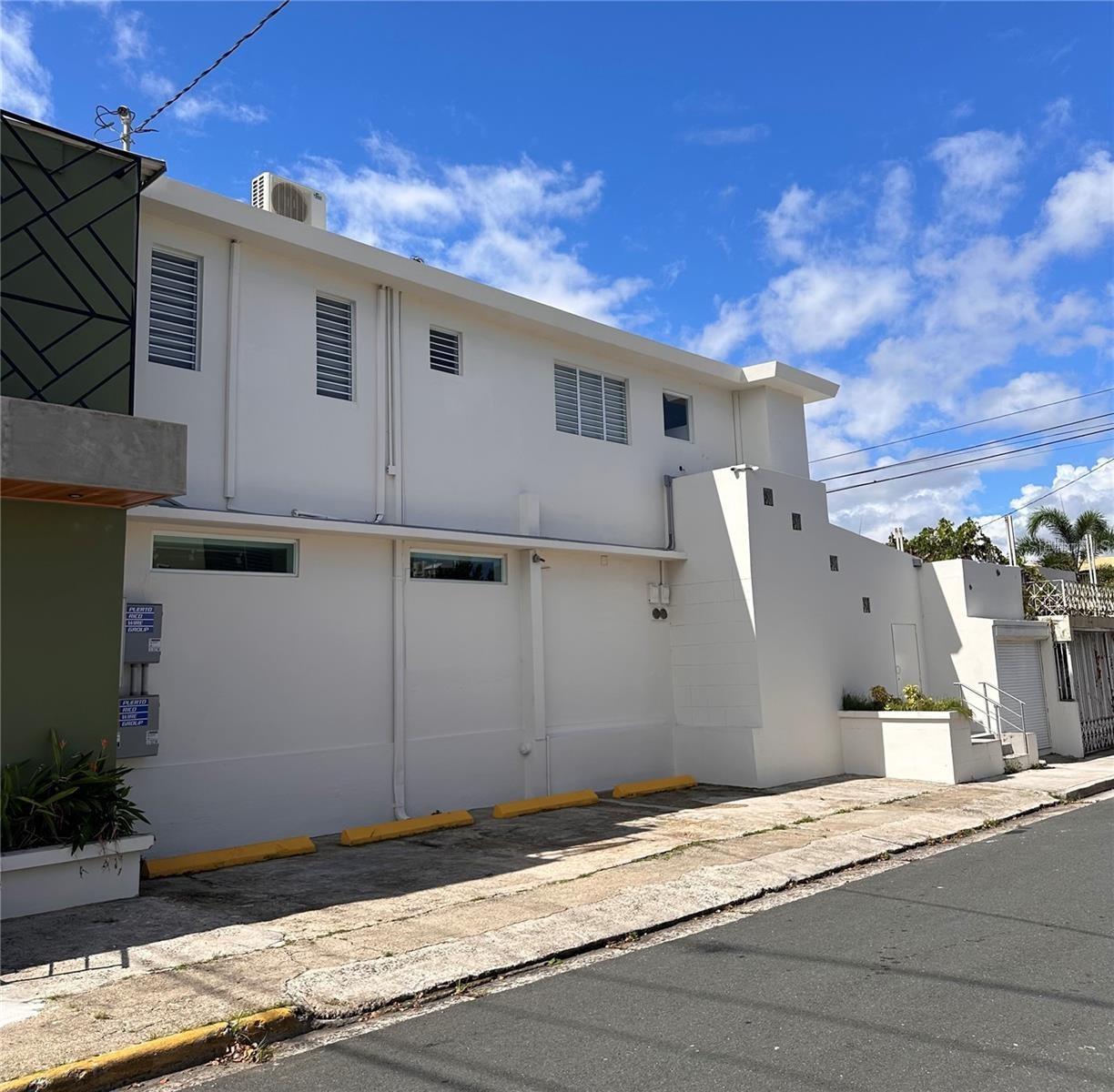 516 Ave Teniente Cesar Gonzalez #516 Property Photo