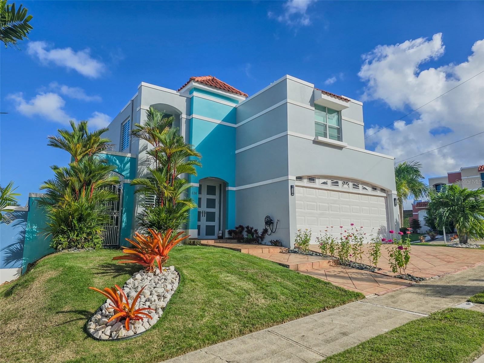 114 Calle Rio Mameyes Property Photo
