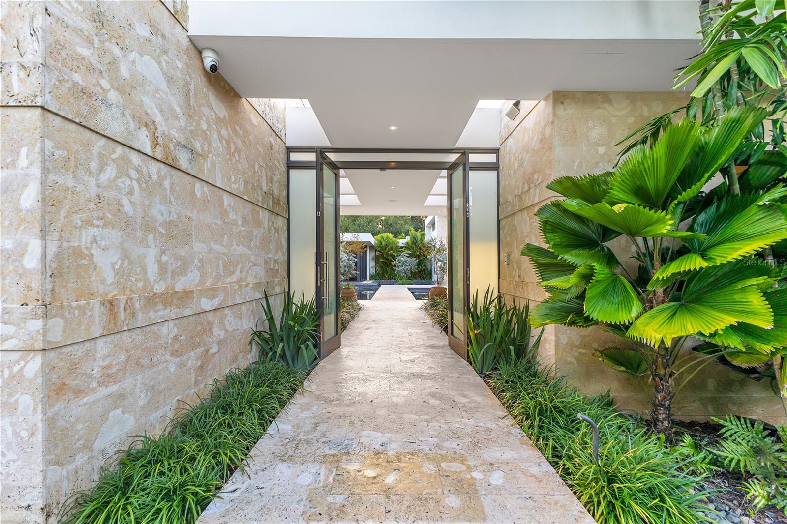 17 Dorado Beach Estates Property Photo 3
