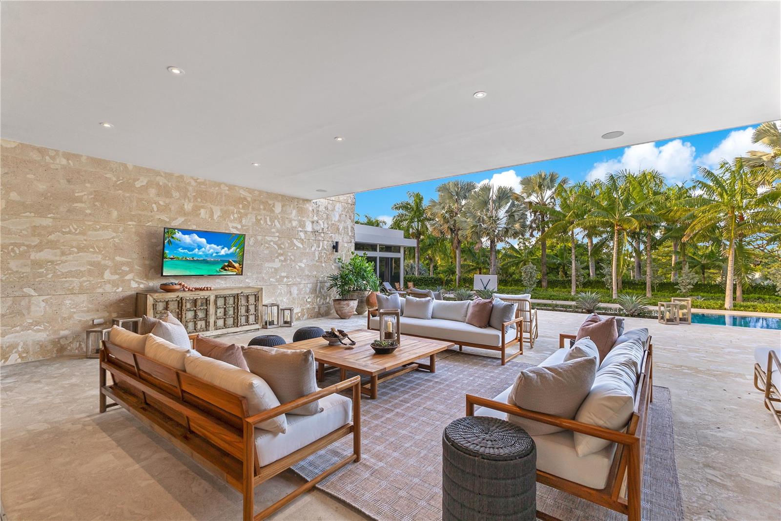 17 Dorado Beach Estates Property Photo 36