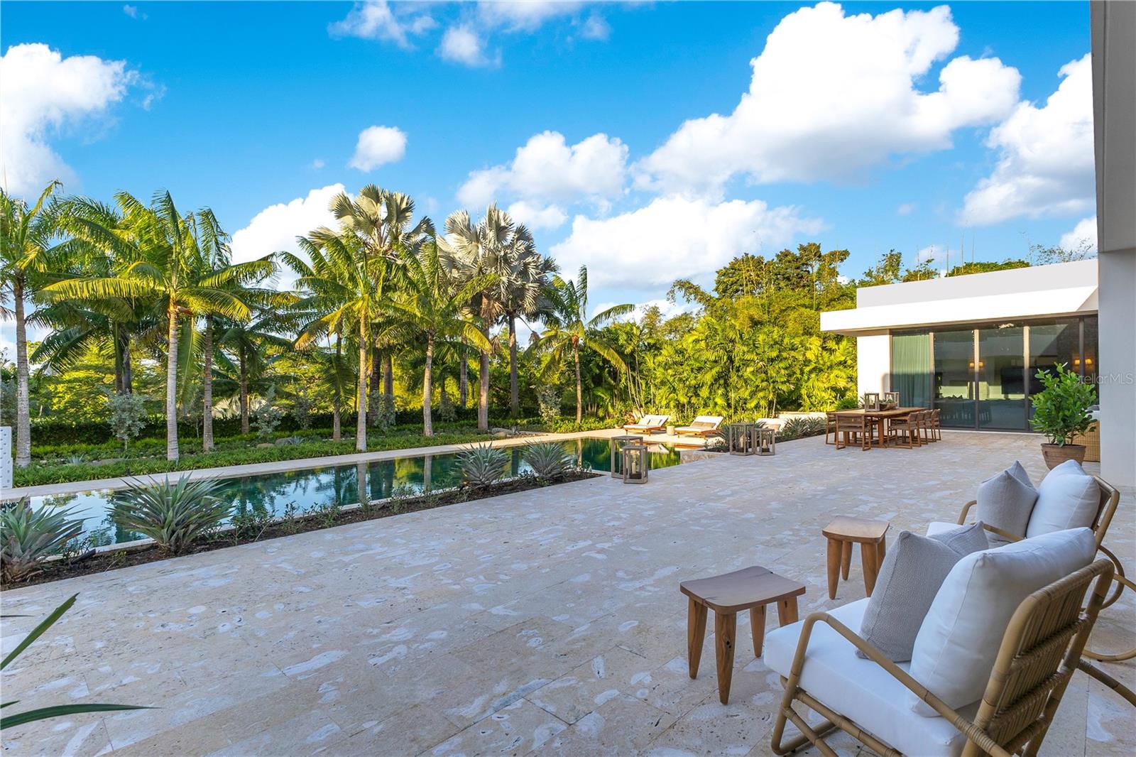 17 Dorado Beach Estates Property Photo 39
