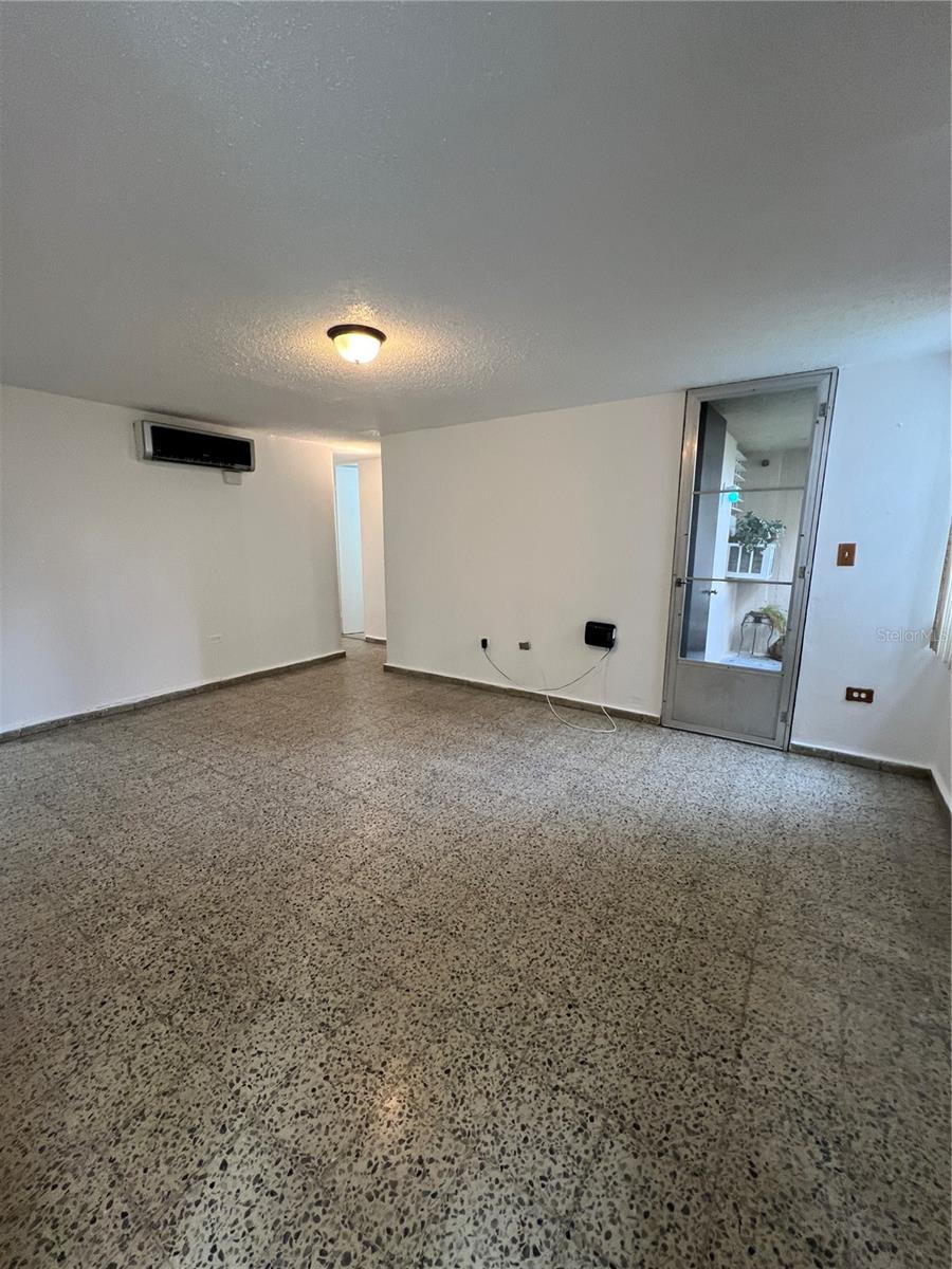 12 San Fdernando Gardens #d3 Property Photo