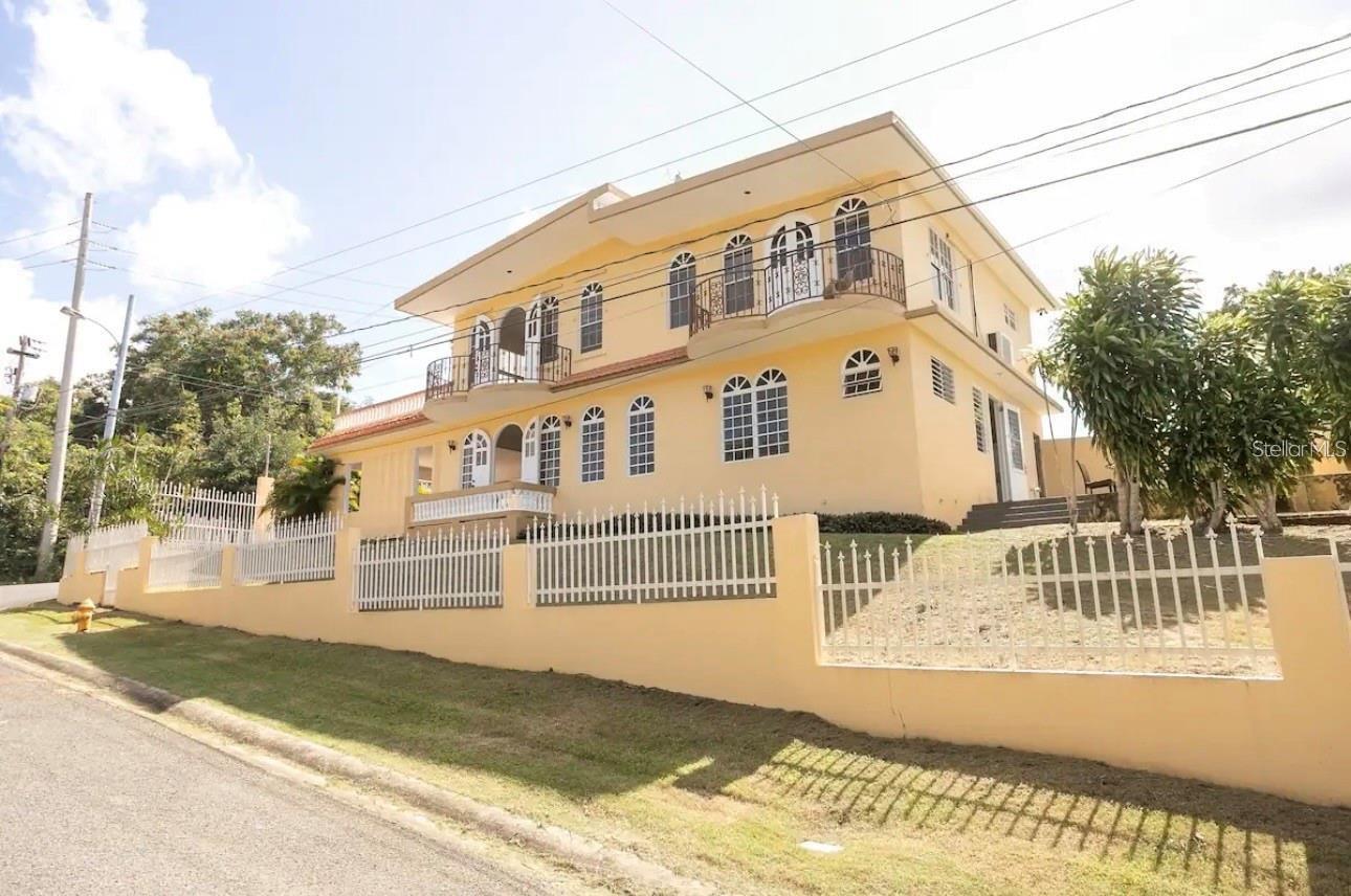 00602 Real Estate Listings Main Image