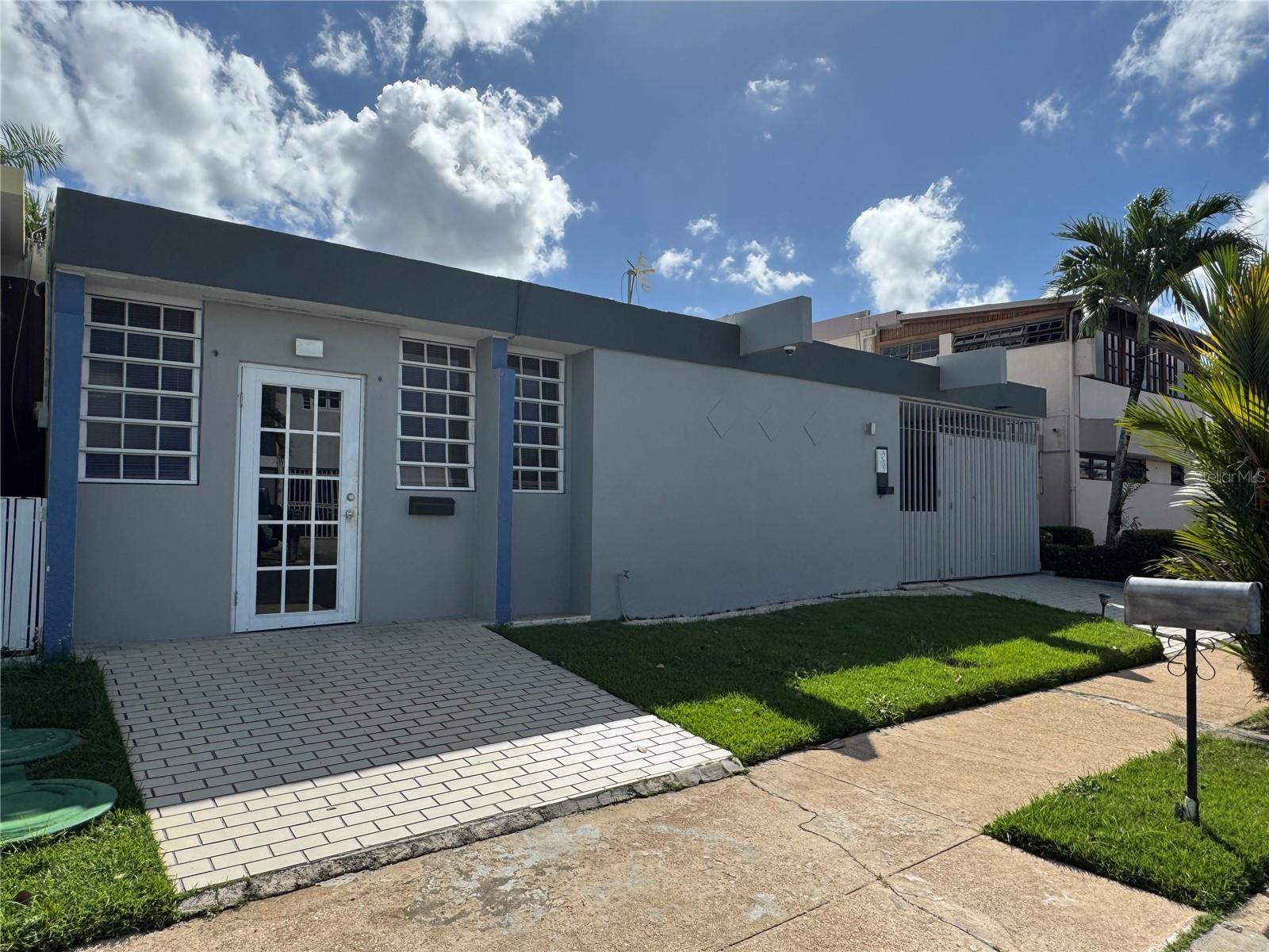 Rio Portuguez St. Valle Verde #55-aq Property Photo