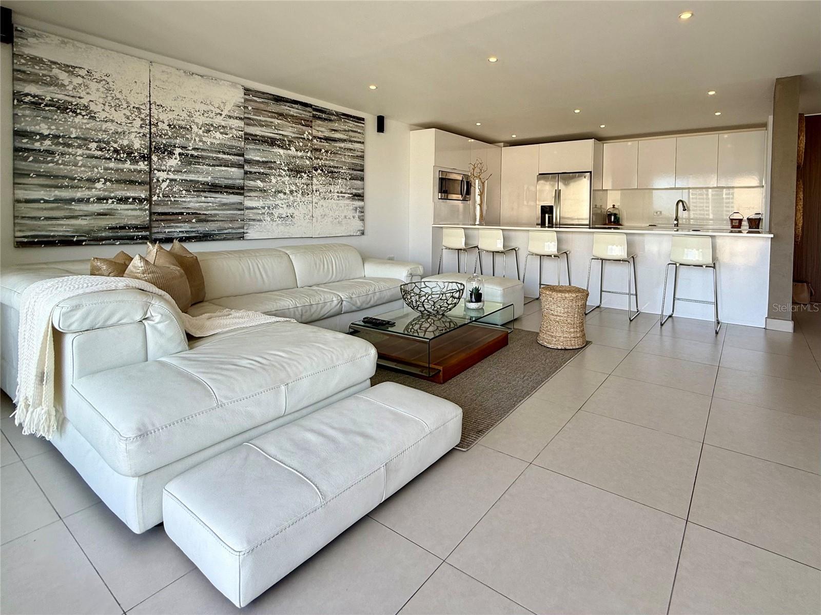 229 Carretera #2 #9 Property Photo 2