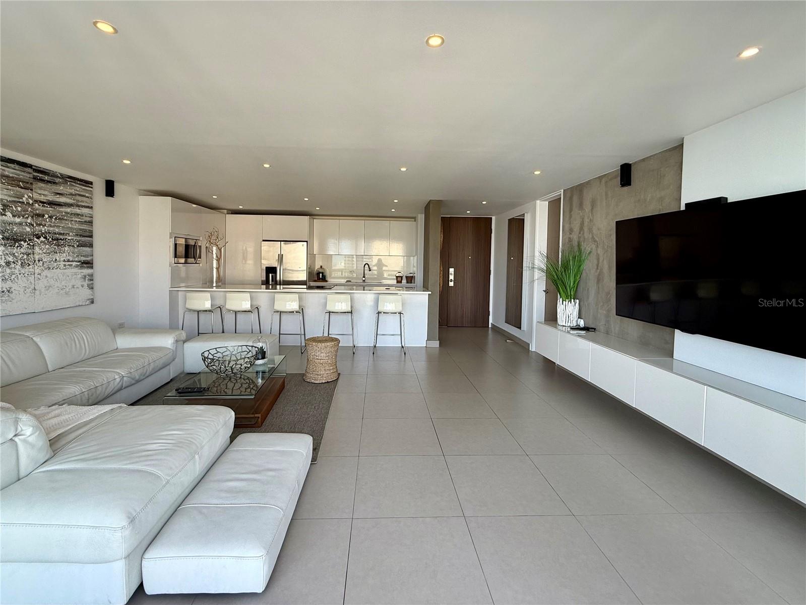 229 Carretera #2 #9 Property Photo 3