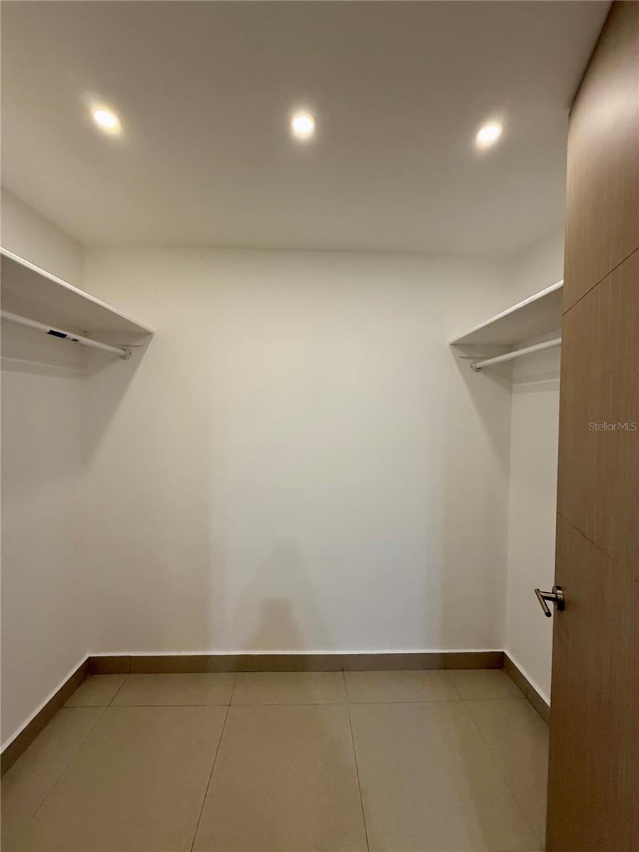 229 Carretera #2 #9 Property Photo 10