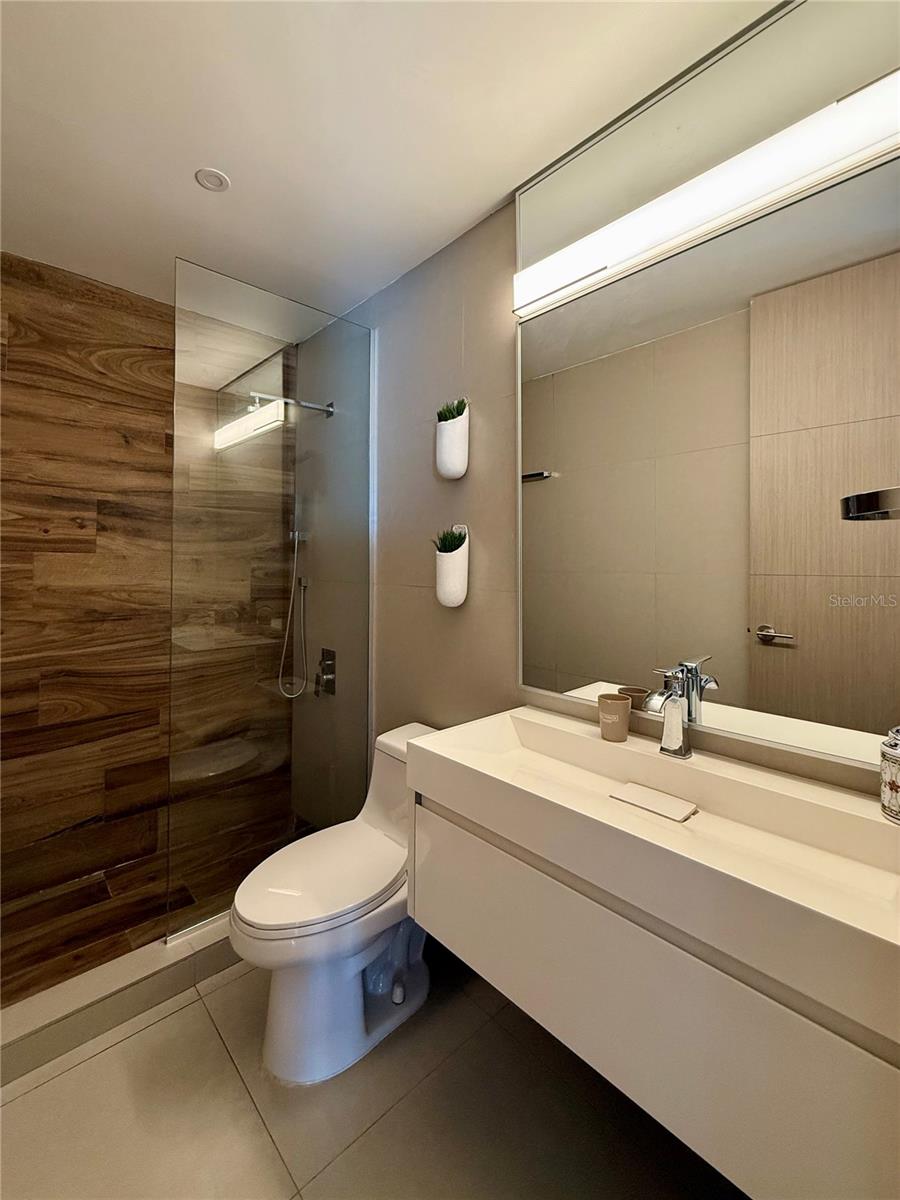 229 Carretera #2 #9 Property Photo 14