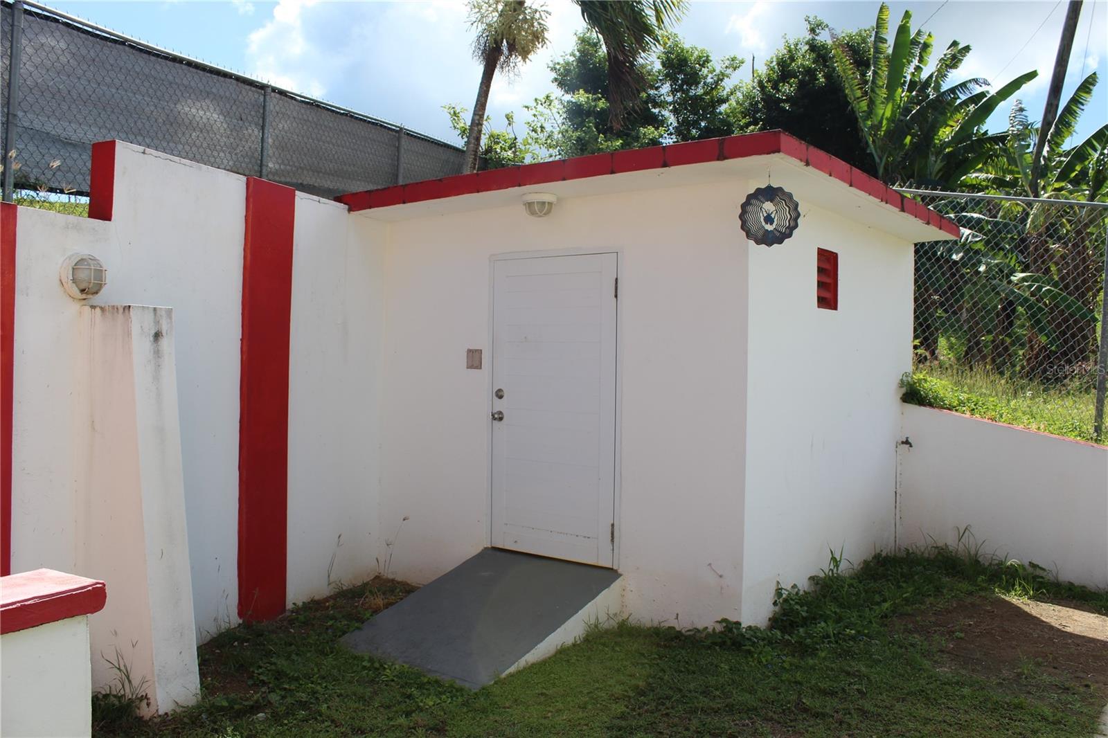 689-a Sandczar Property Photo 14