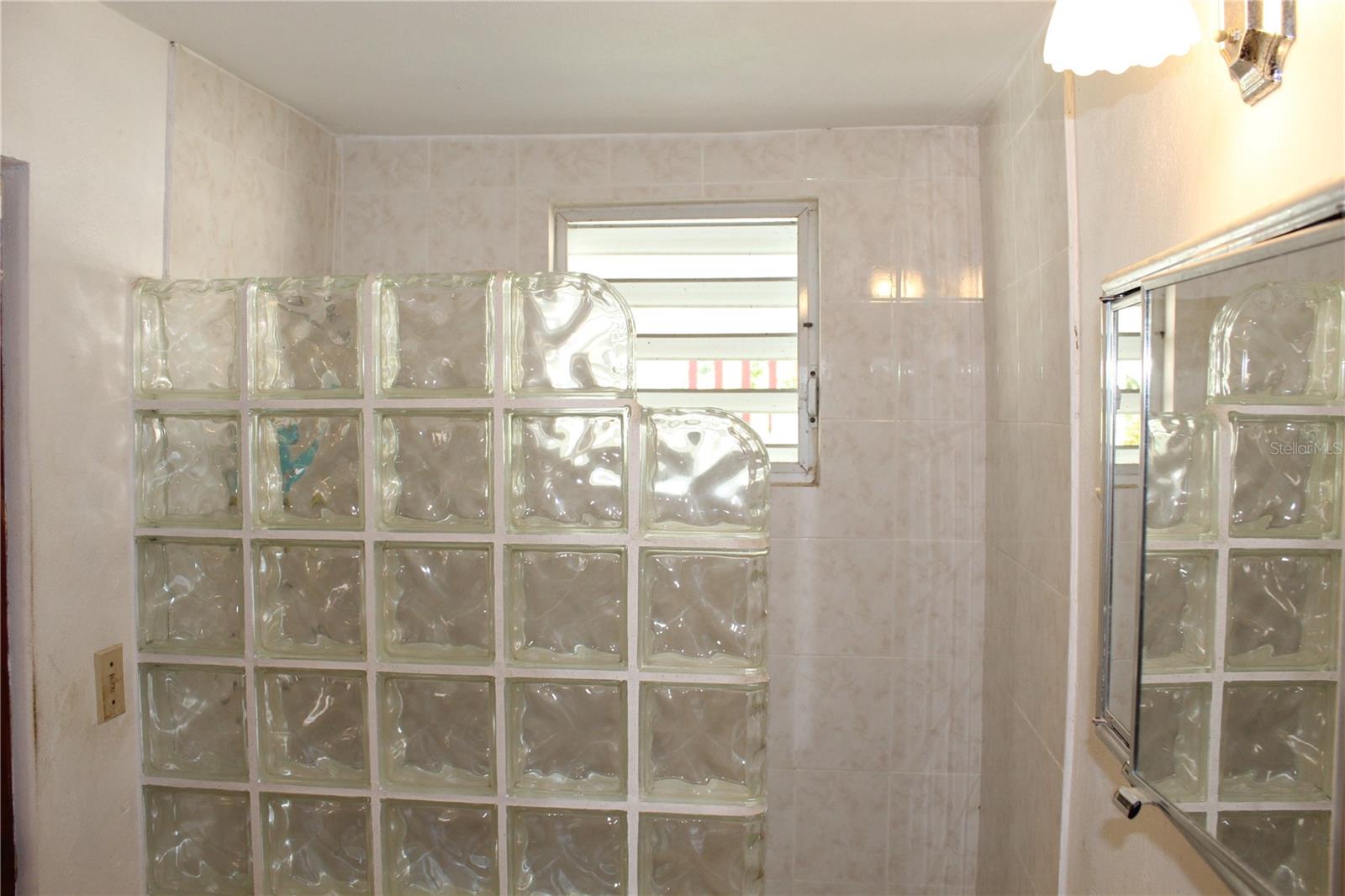 689-a Sandczar Property Photo 38