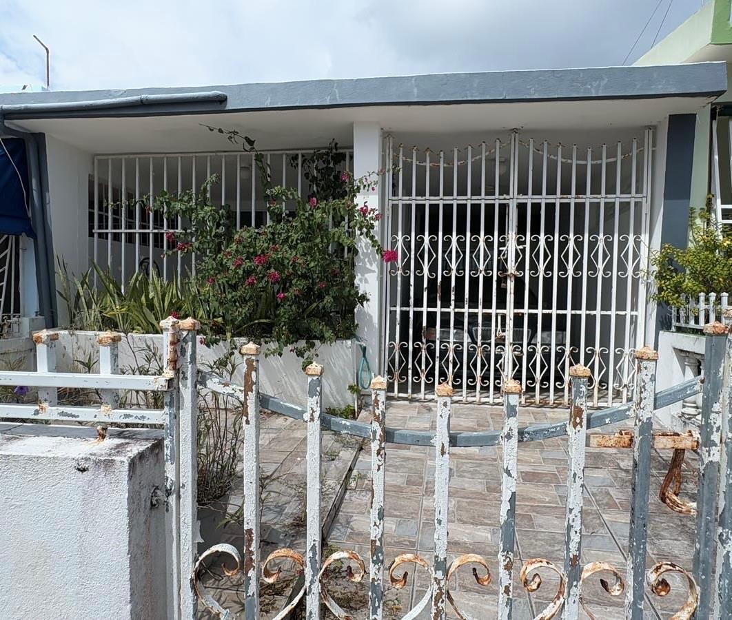 Calle Austral La Marina #255 Property Photo