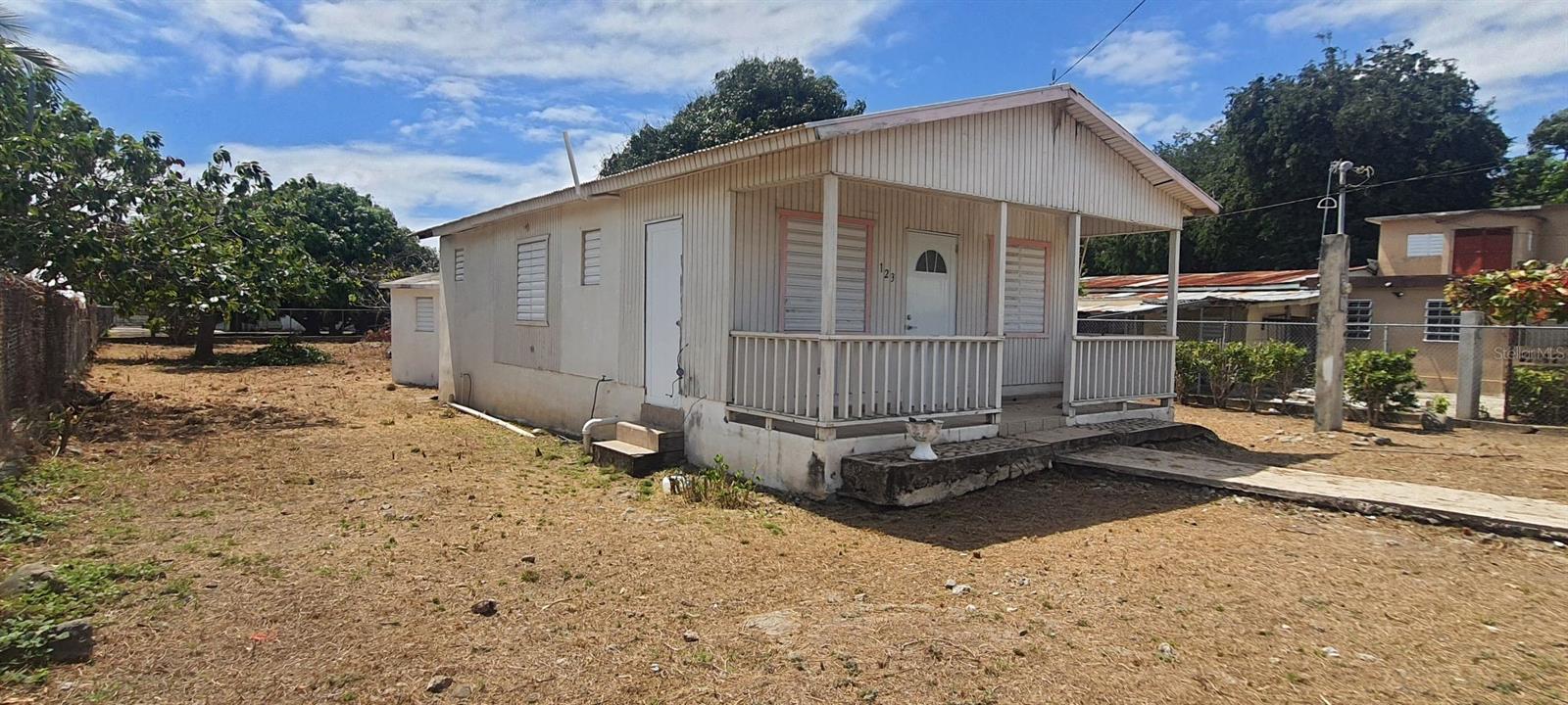 Com. Aguilita, C/3 #112 Bo. Sabana Llana Property Photo