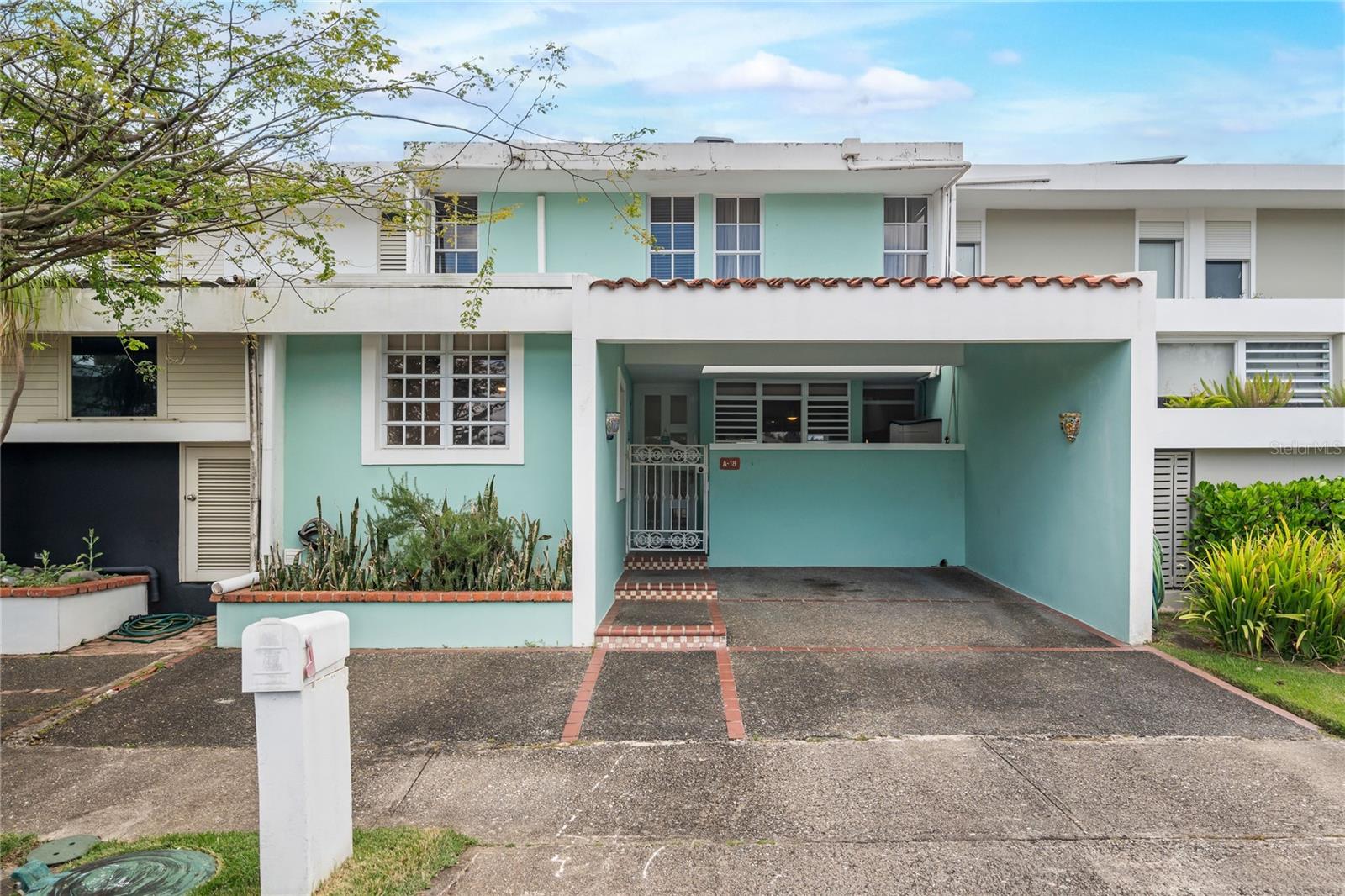 A18 Calle Alameda Property Photo