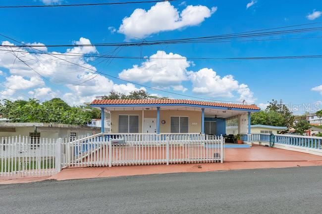 373 Francisco Colón Guerra Street Property Photo