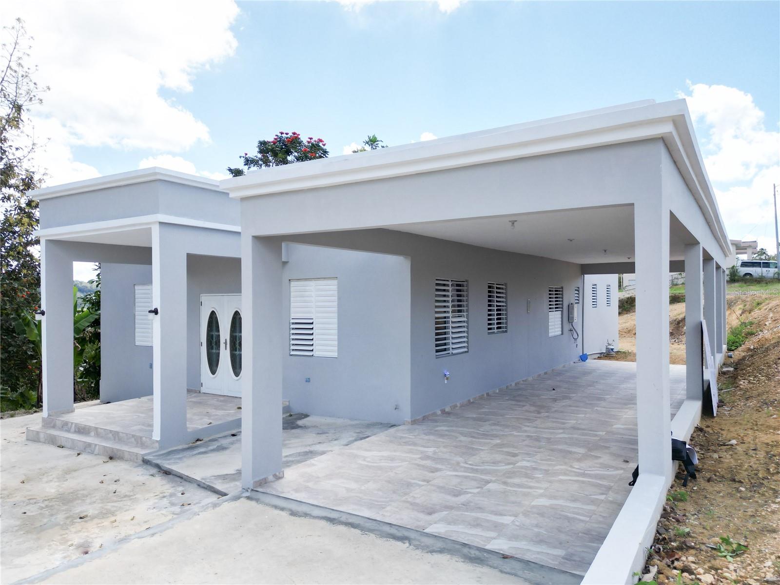 Bo Rocha Sector Lasalle Property Photo