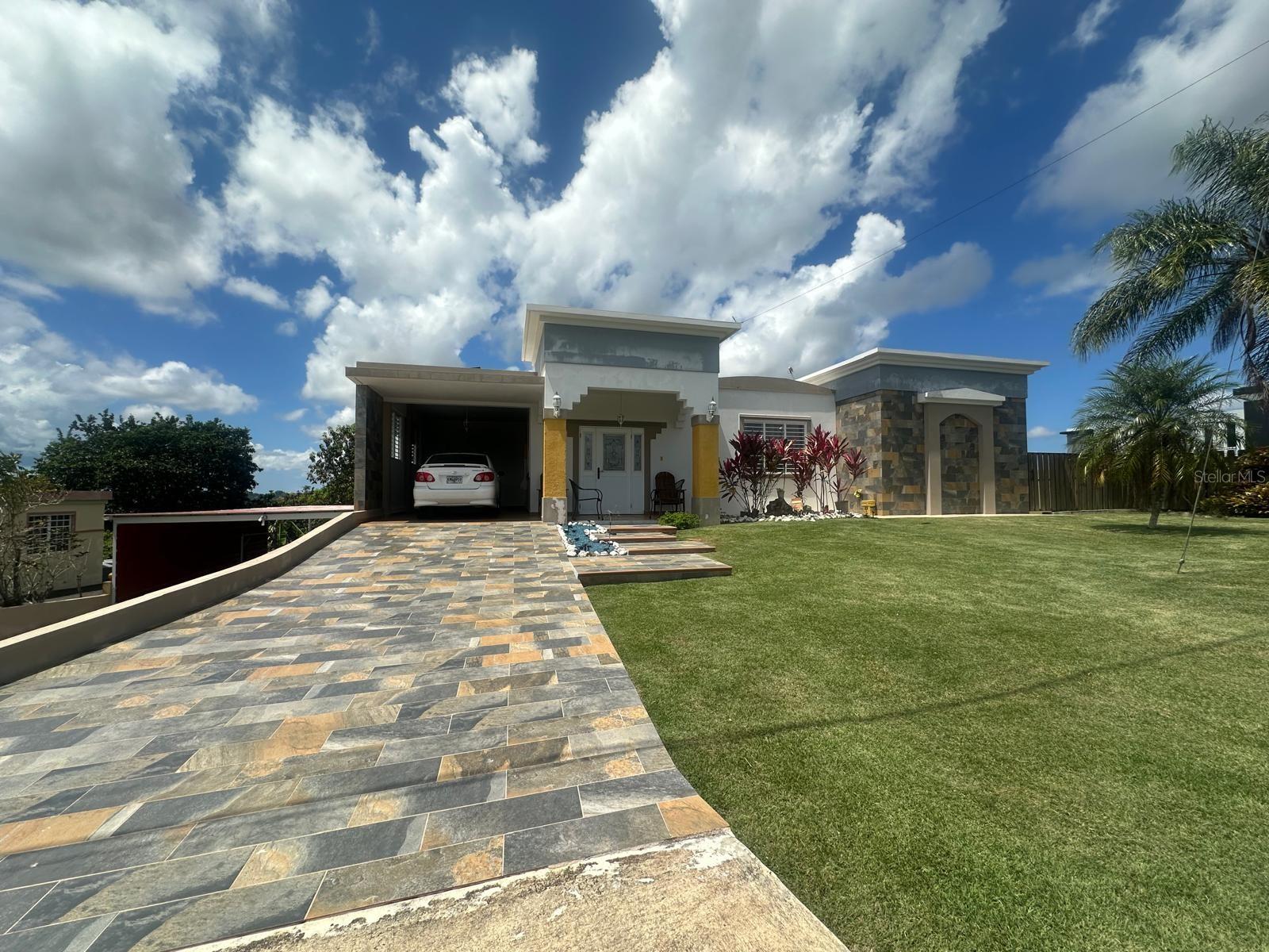435 Calabazas Property Photo