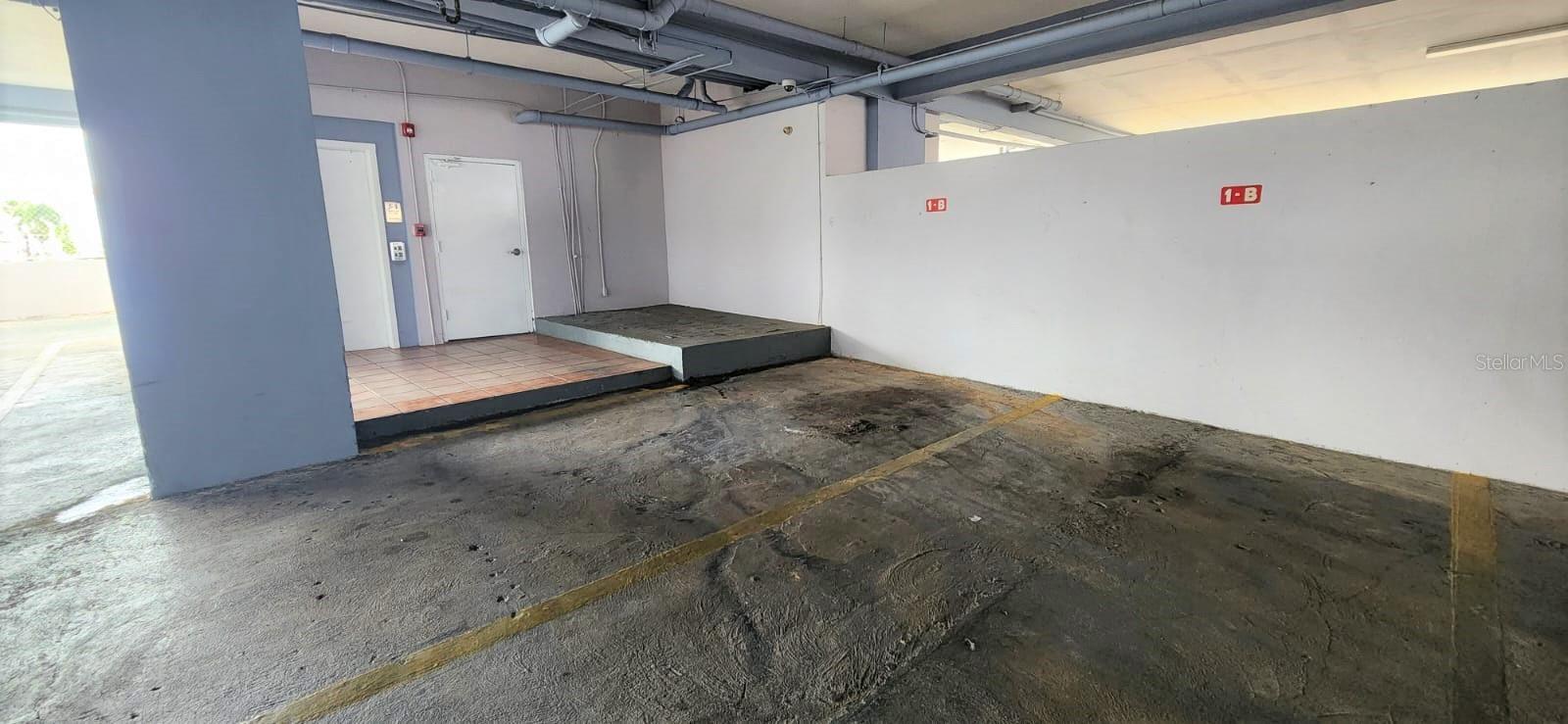 Cond. Torre De Hostos S Calle Mendez Vigo Ave #1b Property Photo 10