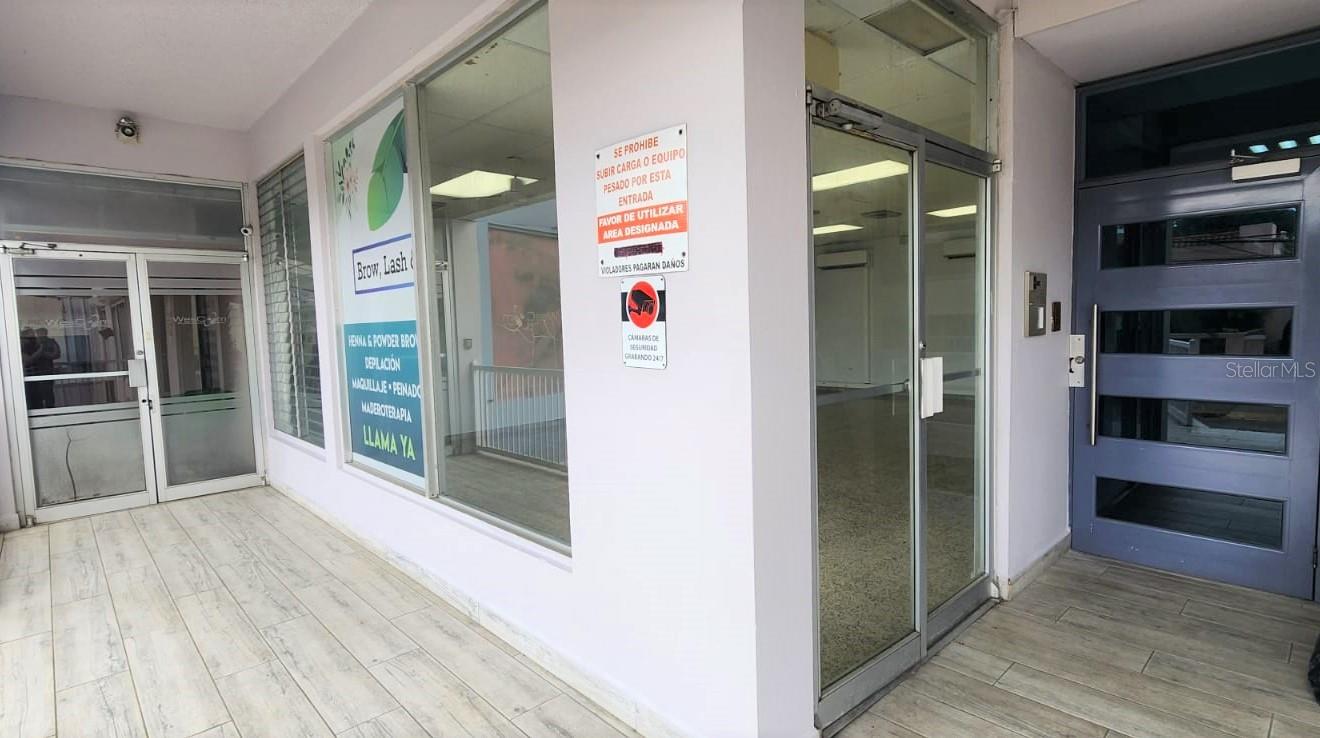 Cond. Torre De Hostos S Calle Mendez Vigo Ave #1b Property Photo 11
