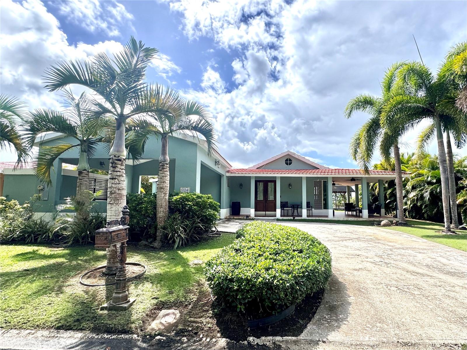 324 Sabanera Del Rio Property Photo
