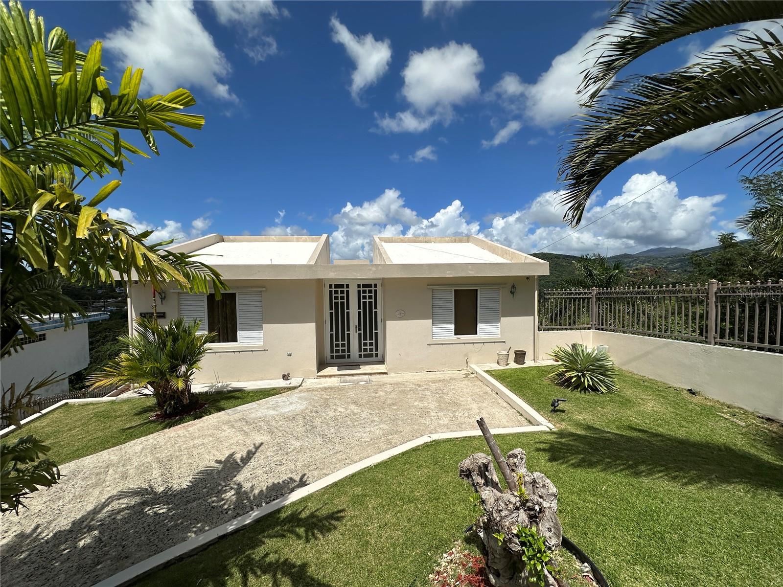 Canóvanas County Real Estate Listings Main Image