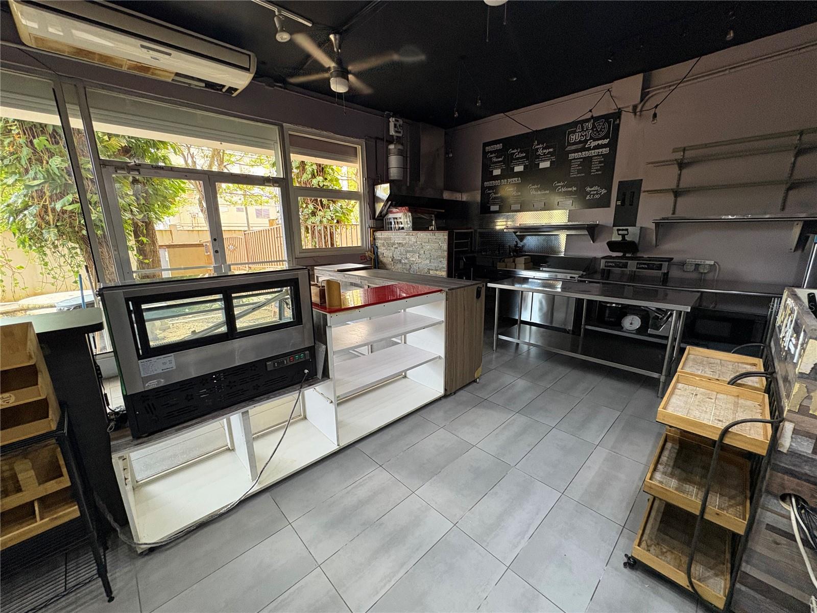 2 Modesta Property Photo 8