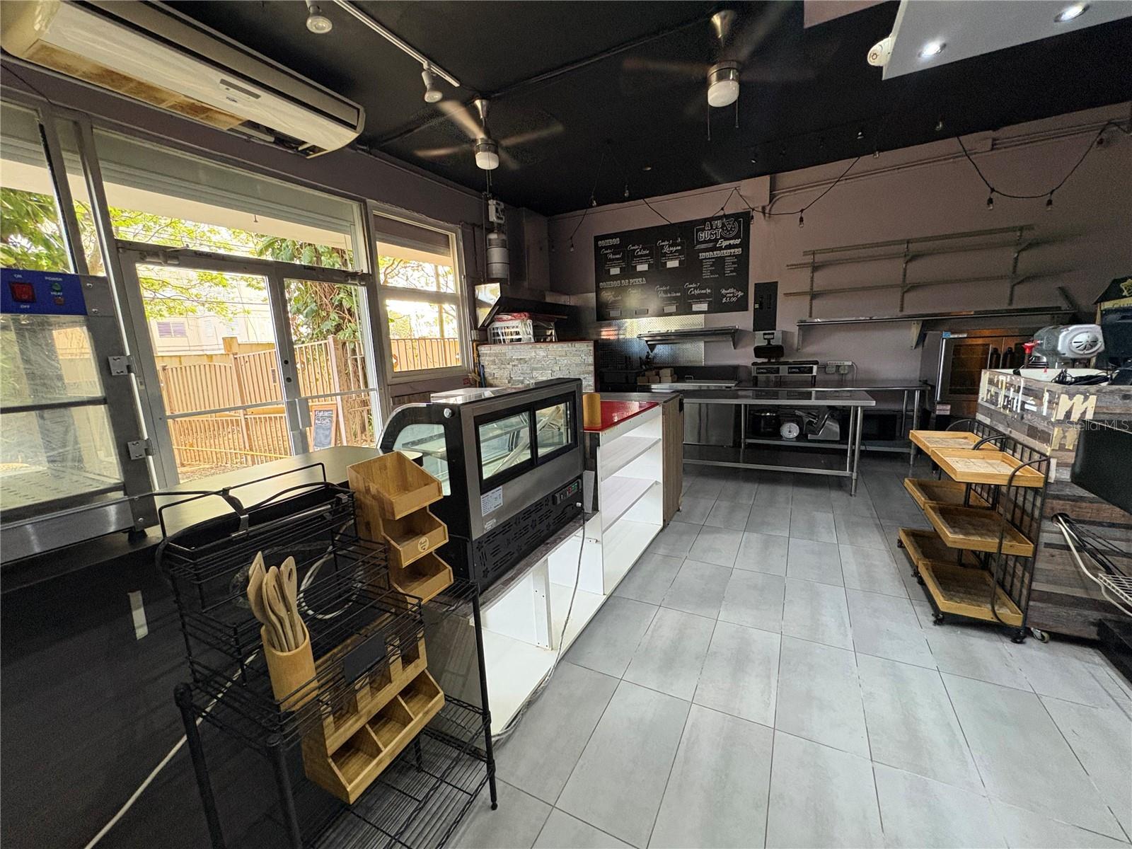 2 Modesta Property Photo 9
