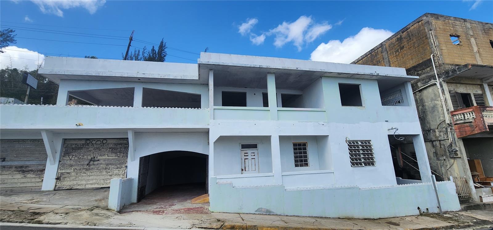 Calle Ledesma #81 Barrio Obrero Property Photo