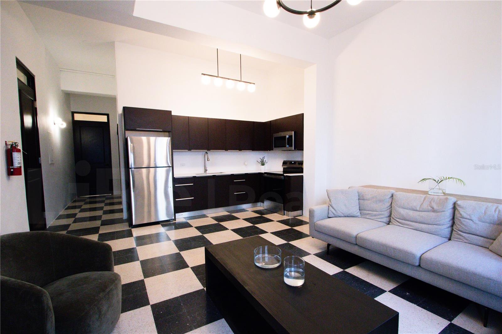 254-256 San Francisco St #201 Property Photo 12