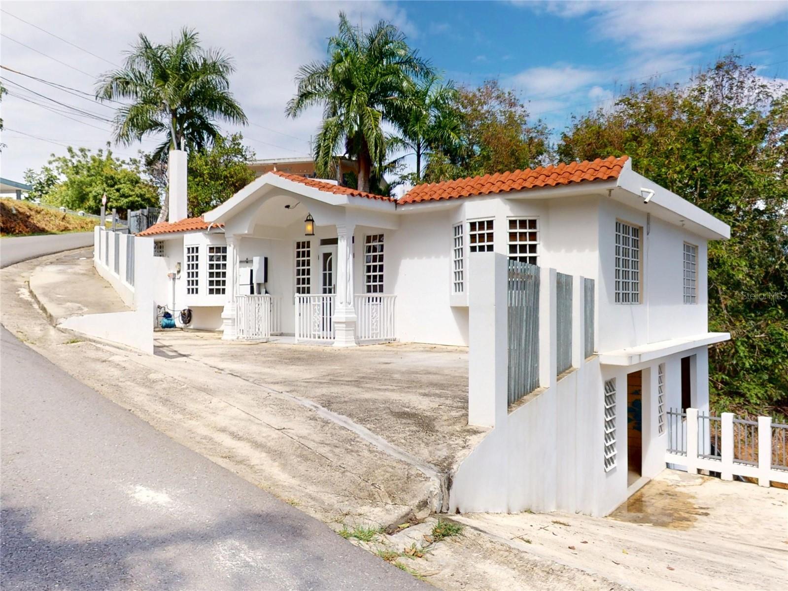 00602 Aguada Real Estate Listings Main Image
