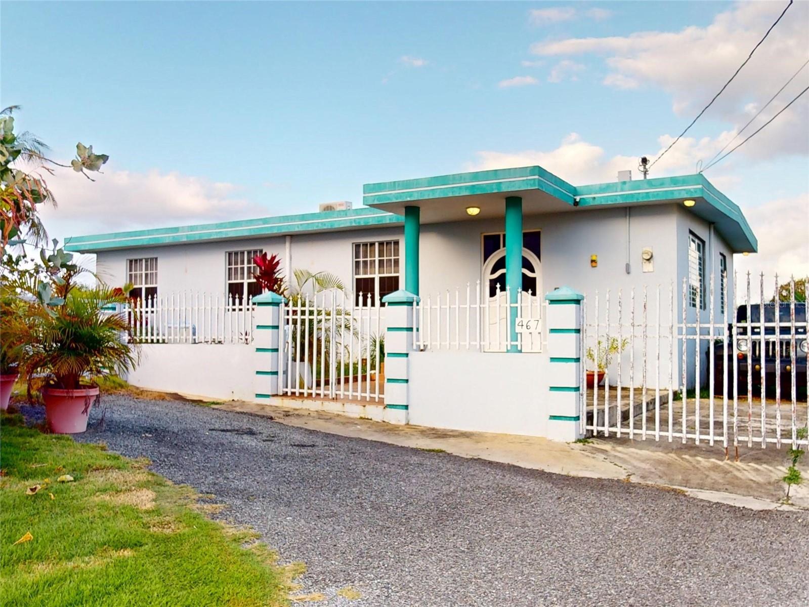 Solar 3 Jobos Archipielago Property Photo 1