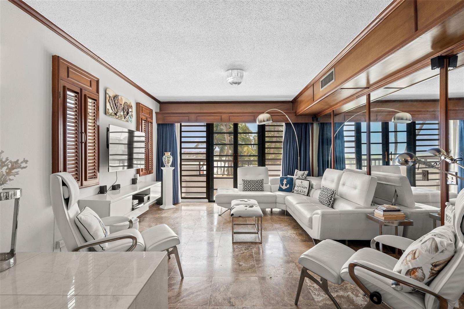 . Crescent Cove #101 Property Photo 13