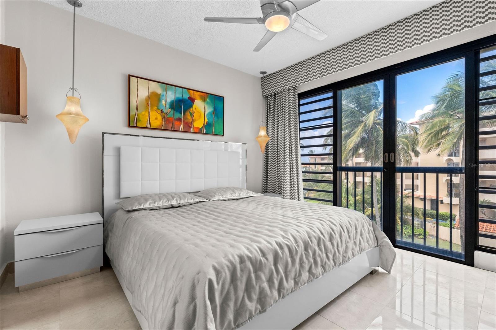. Crescent Cove #101 Property Photo 23