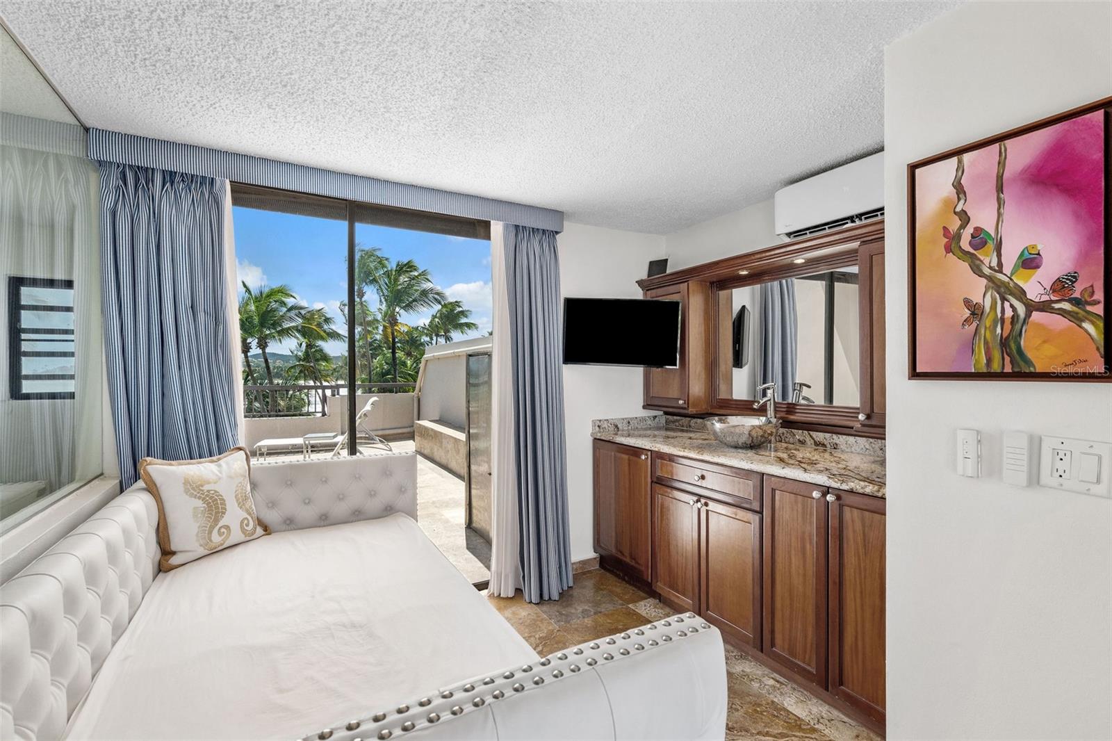 . Crescent Cove #101 Property Photo 33