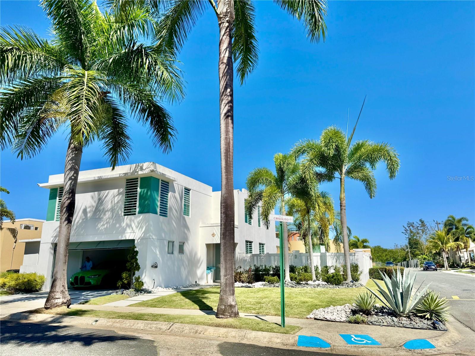 Ff5 Calle Crisolito Property Photo