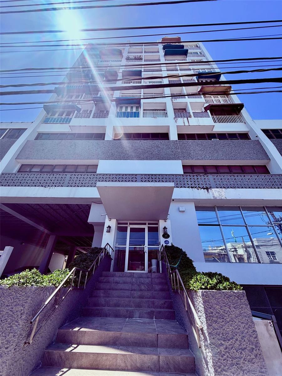 120 Condado #706 Property Photo