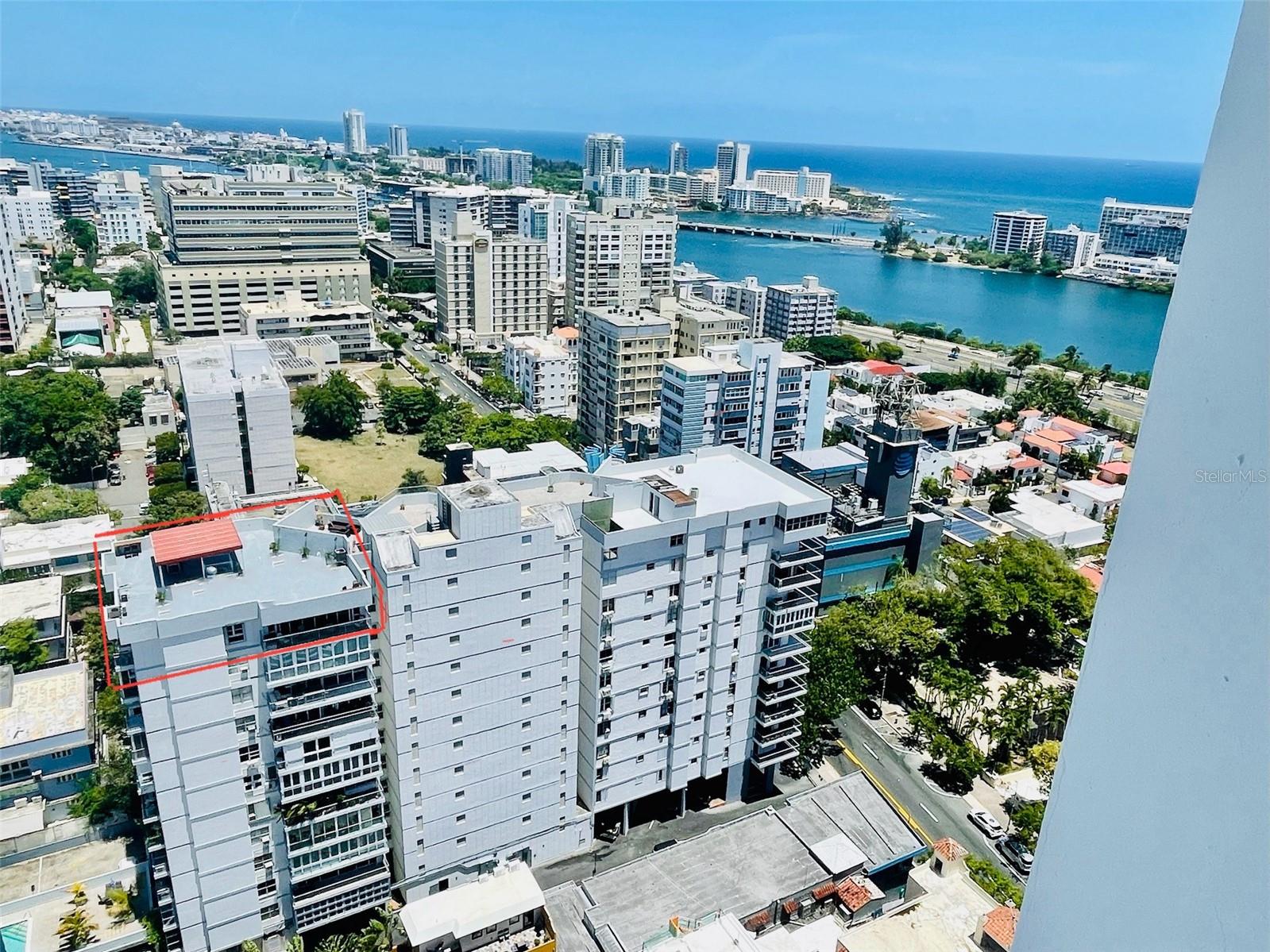 902 Ave Ponce De Leon Ave #ph3 Property Photo