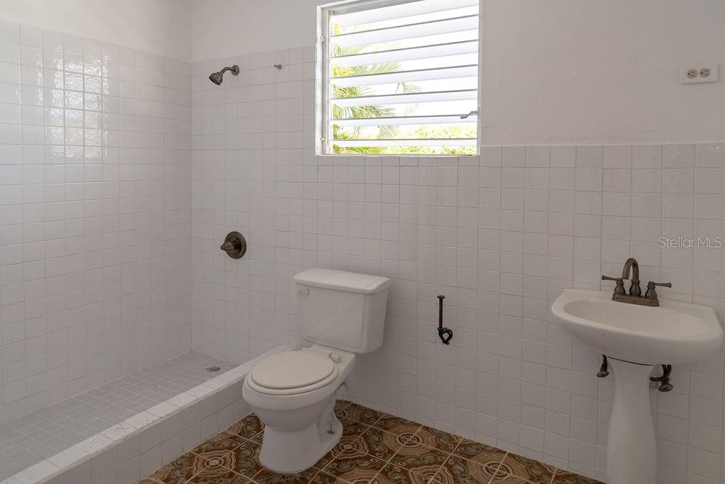 500 Bravos De Boston Property Photo 17