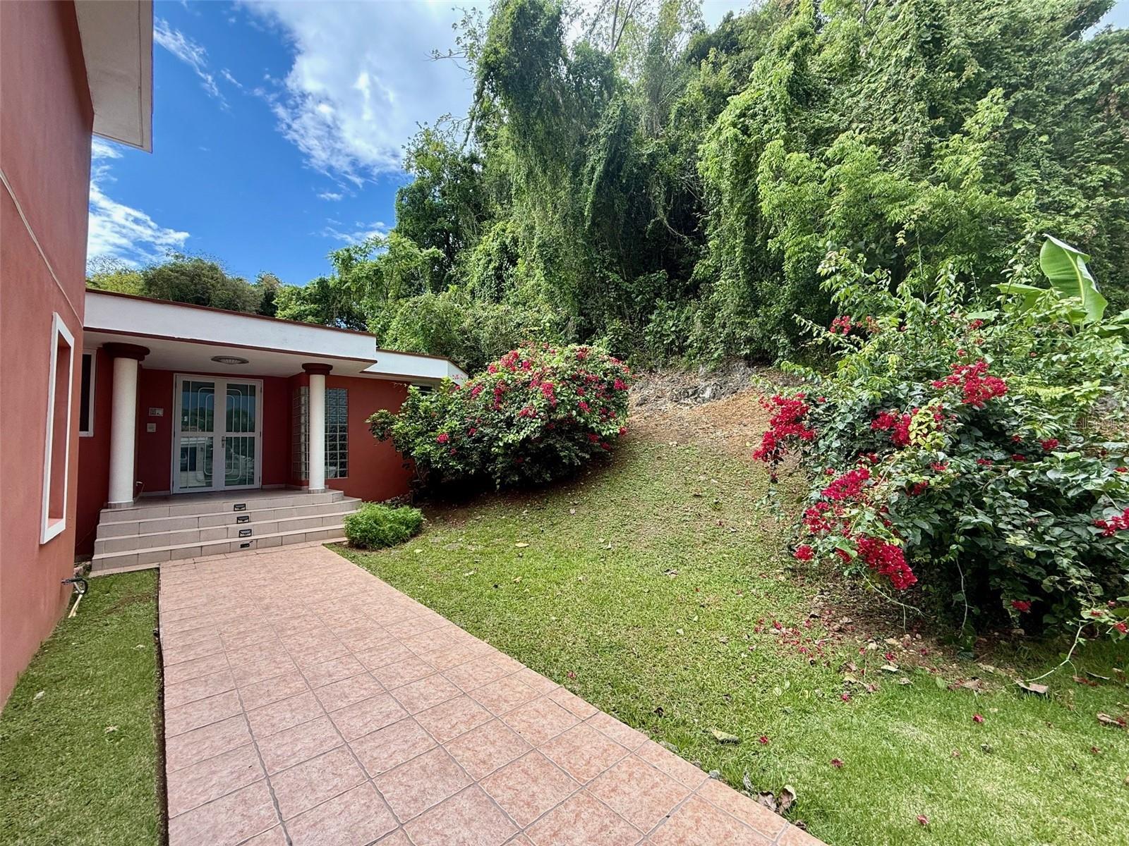 162 Costa Rica Property Photo 1