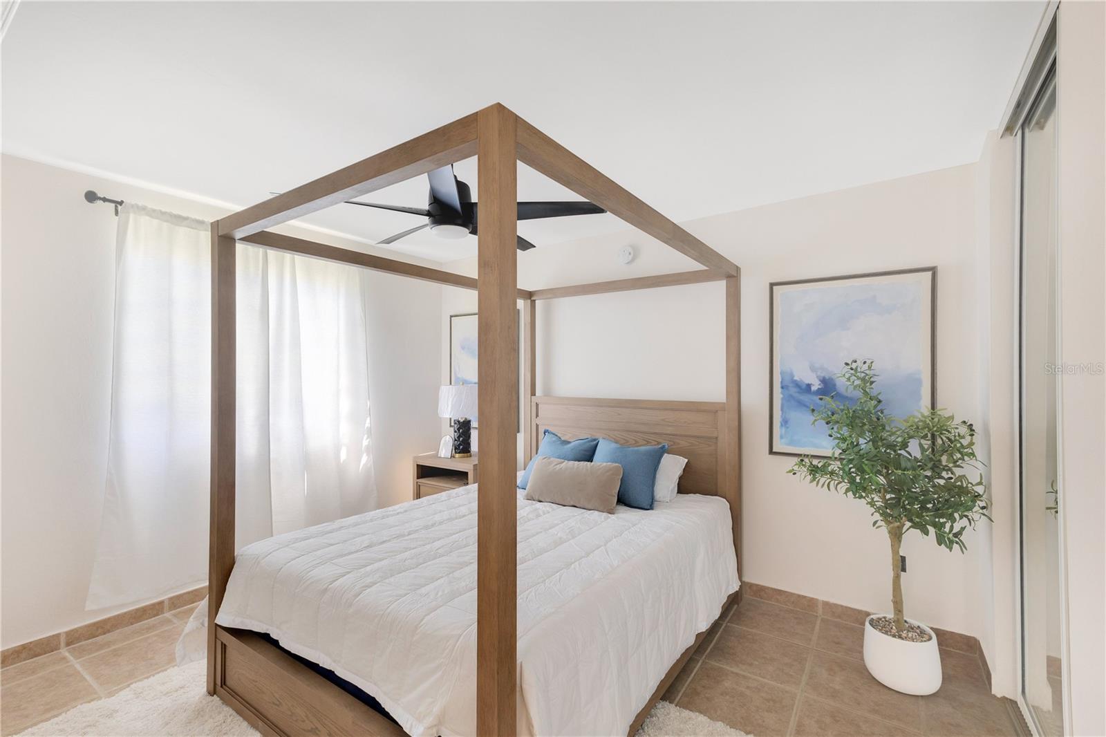 9 Sunrise #a Property Photo 11