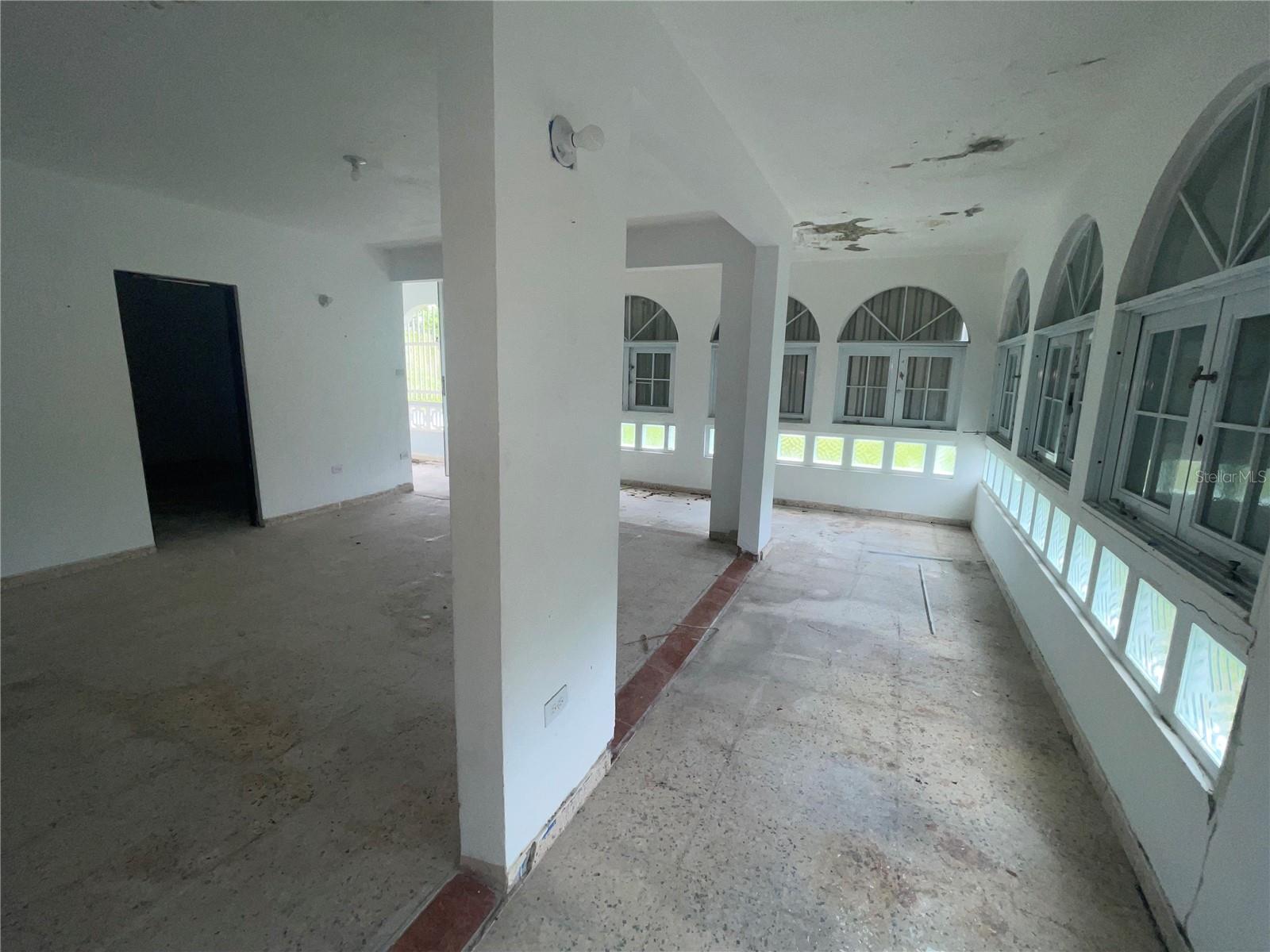 143 143 Property Photo 3