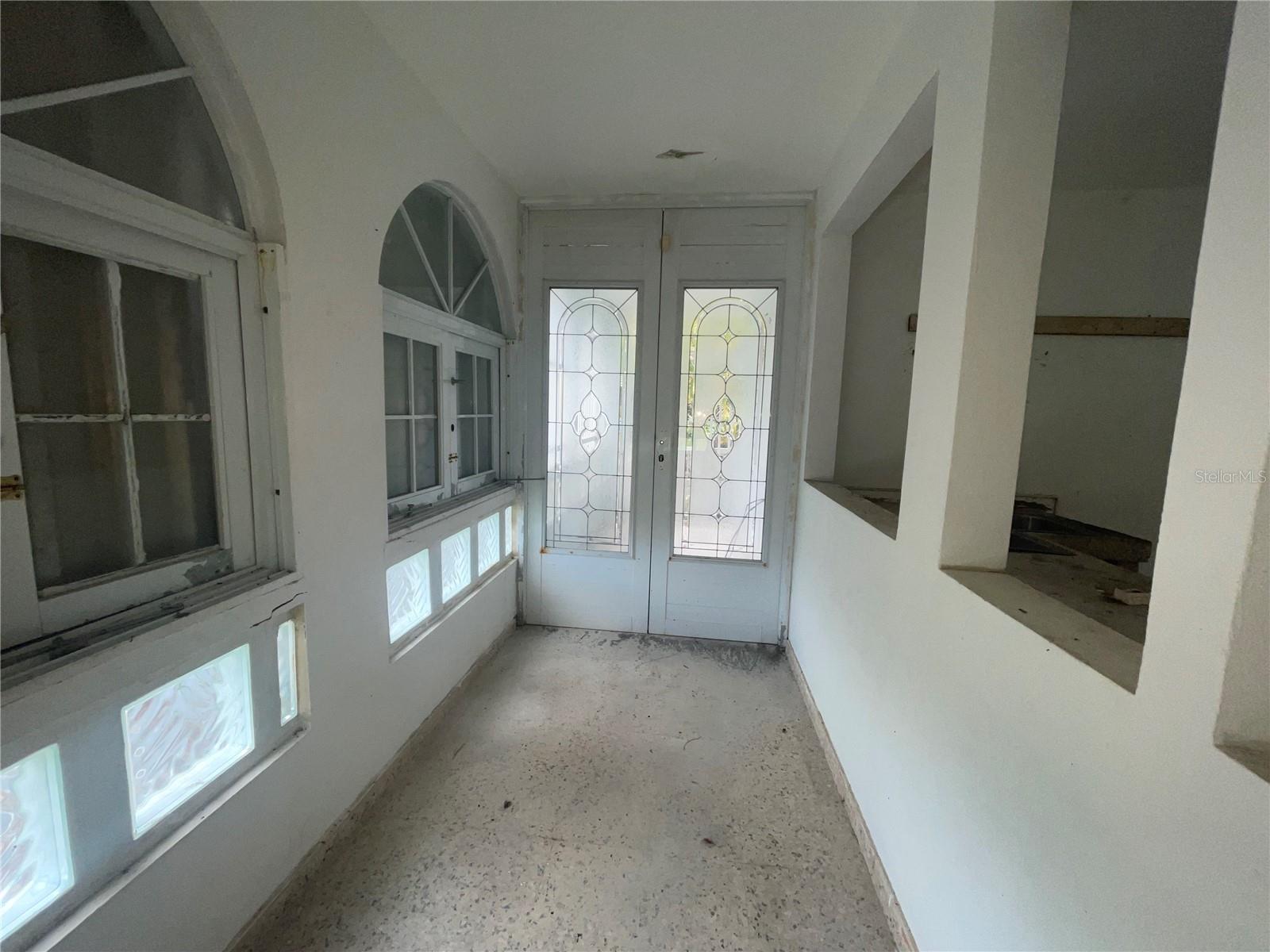 143 143 Property Photo 6