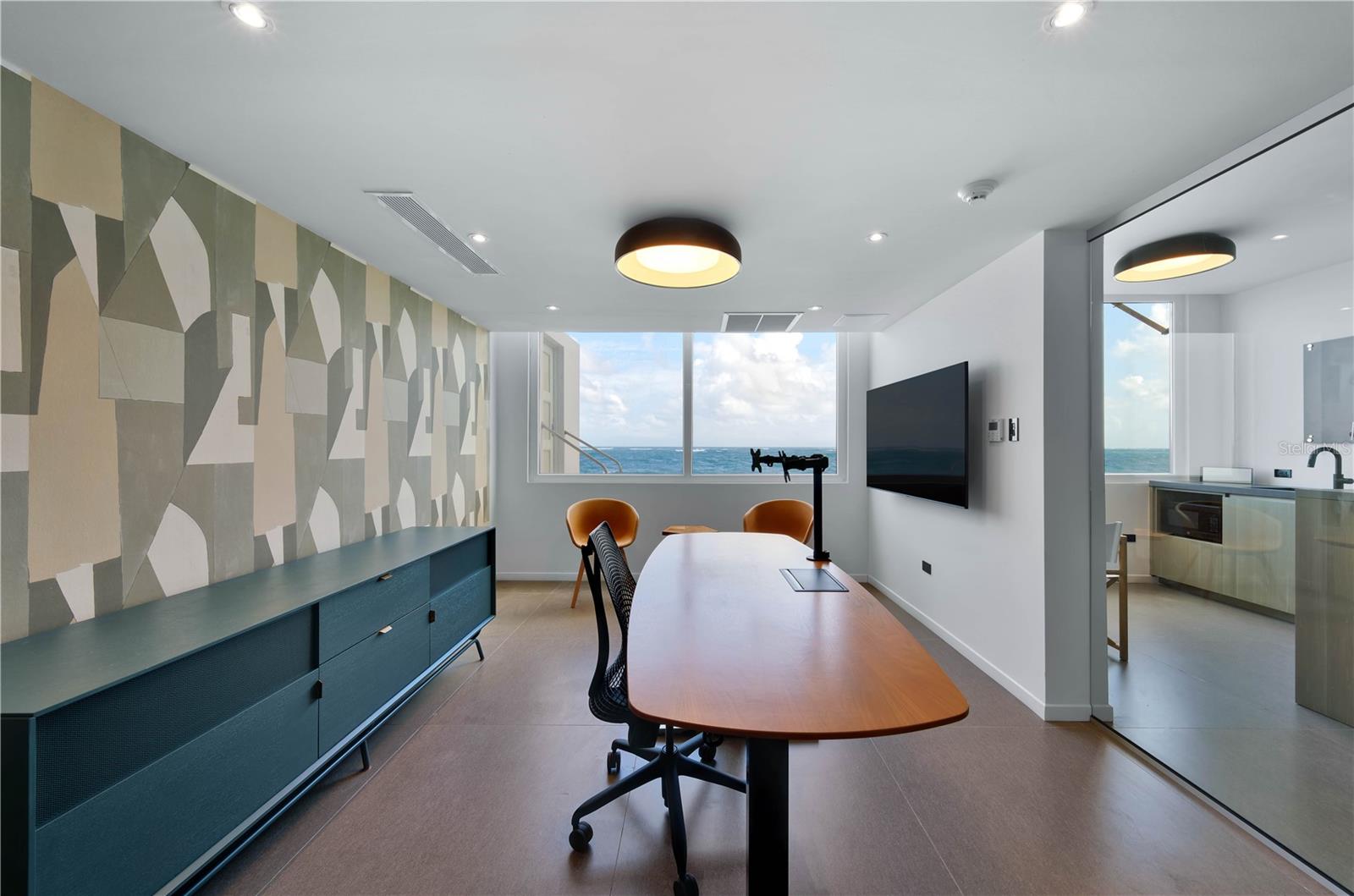 1035 Ashford Ave #c1 Property Photo 13
