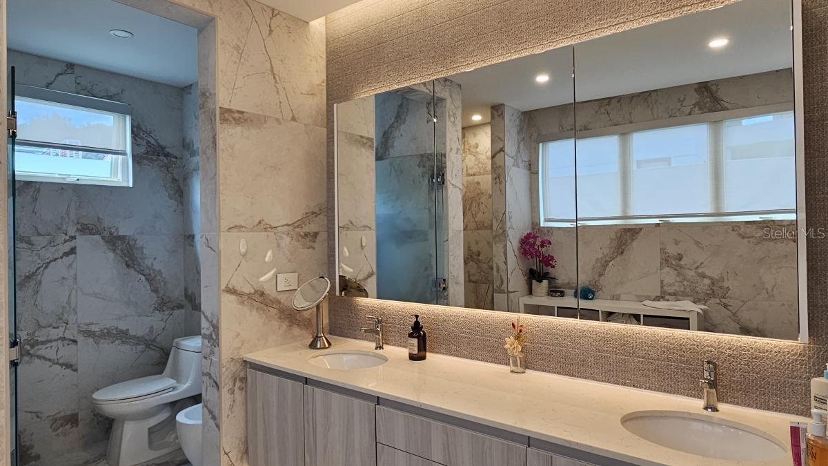 677 Lavanda Property Photo 12